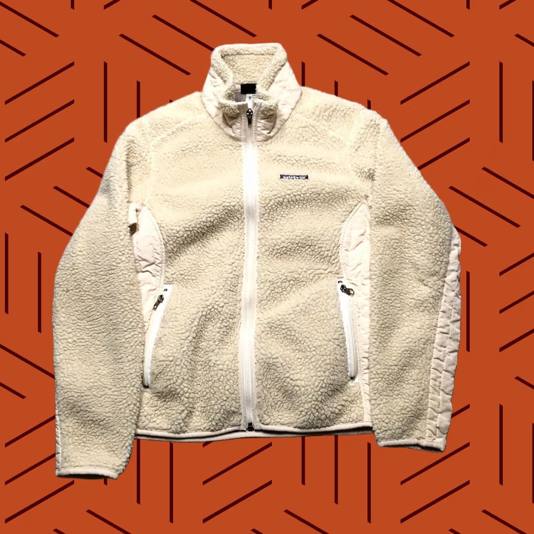 Patagonia Patagonia Jacket Womens S Beige Full Zip Fleece Sherpa 2010 Outdoor Retro USA Islands (Note: If "Islands" not in title, remove) Size S / US 4 / IT 40 - 1 Thumbnail