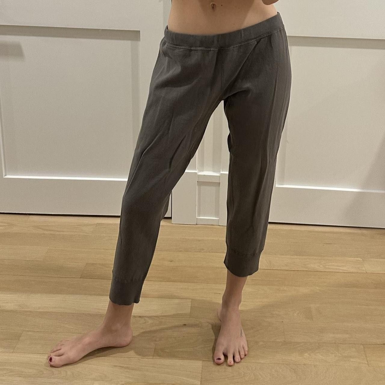 Other Vintage Christina Lehr grey baggy capri sweats (SIZE 3*) Size 26" / US 2 / IT 38 - 1 Thumbnail