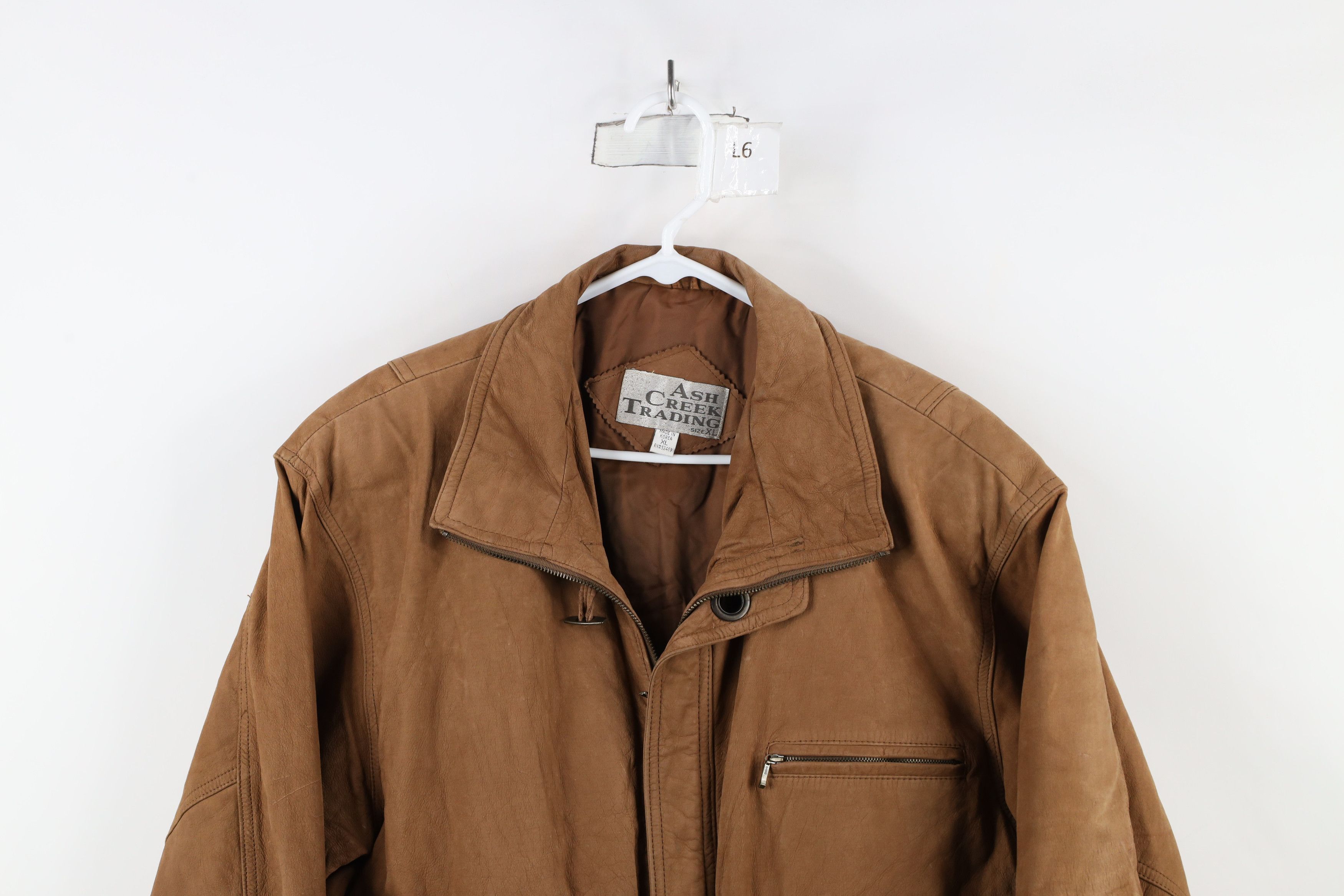 Vintage Vintage 90s Streetwear Button Suede Leather Bomber Jacket Size US XL / EU 56 / 4 - 2 Thumbnail