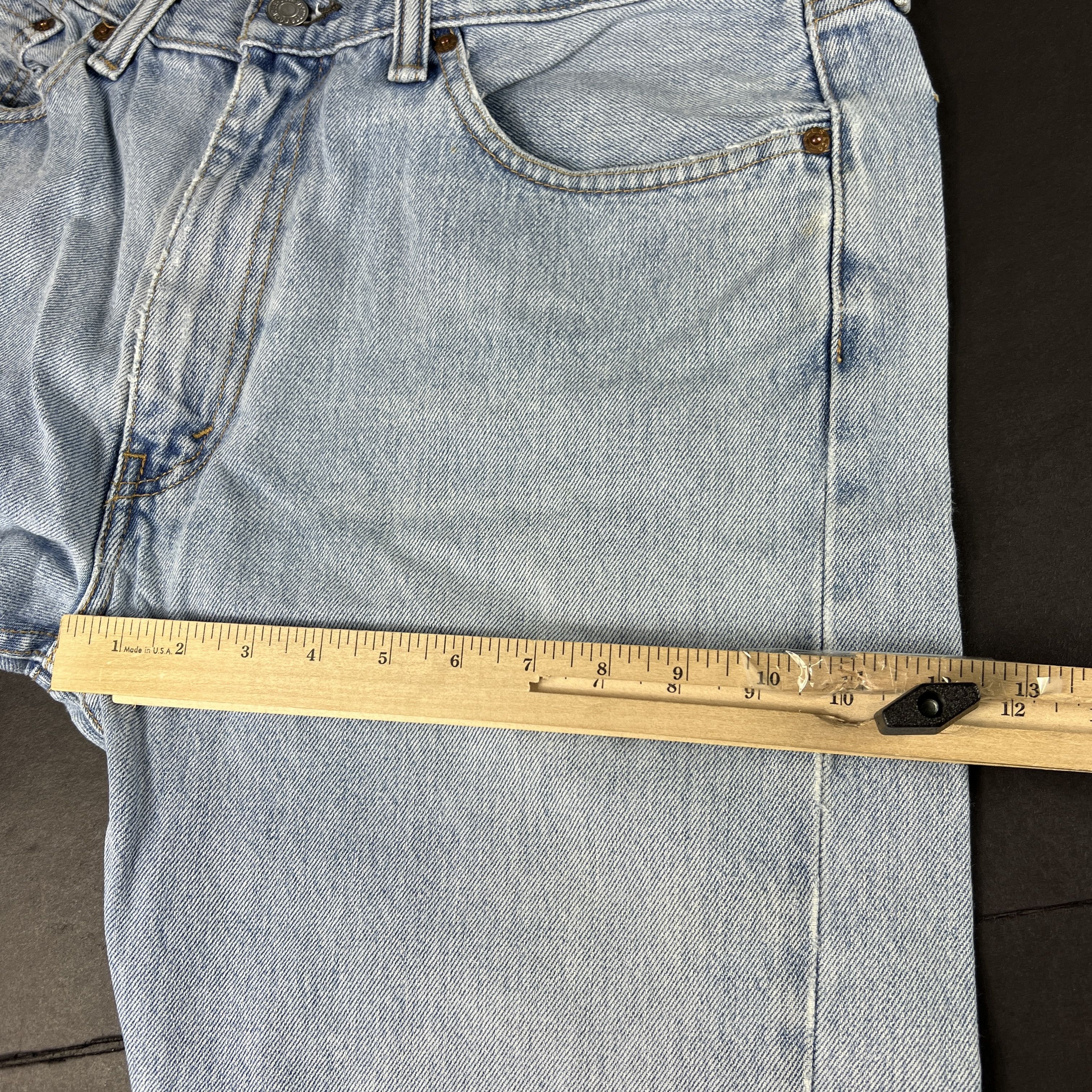 Levi's Levi's Jeans 505 Straight Light Blue Thrashed Cotton Denim Size US 37 - 20 Thumbnail