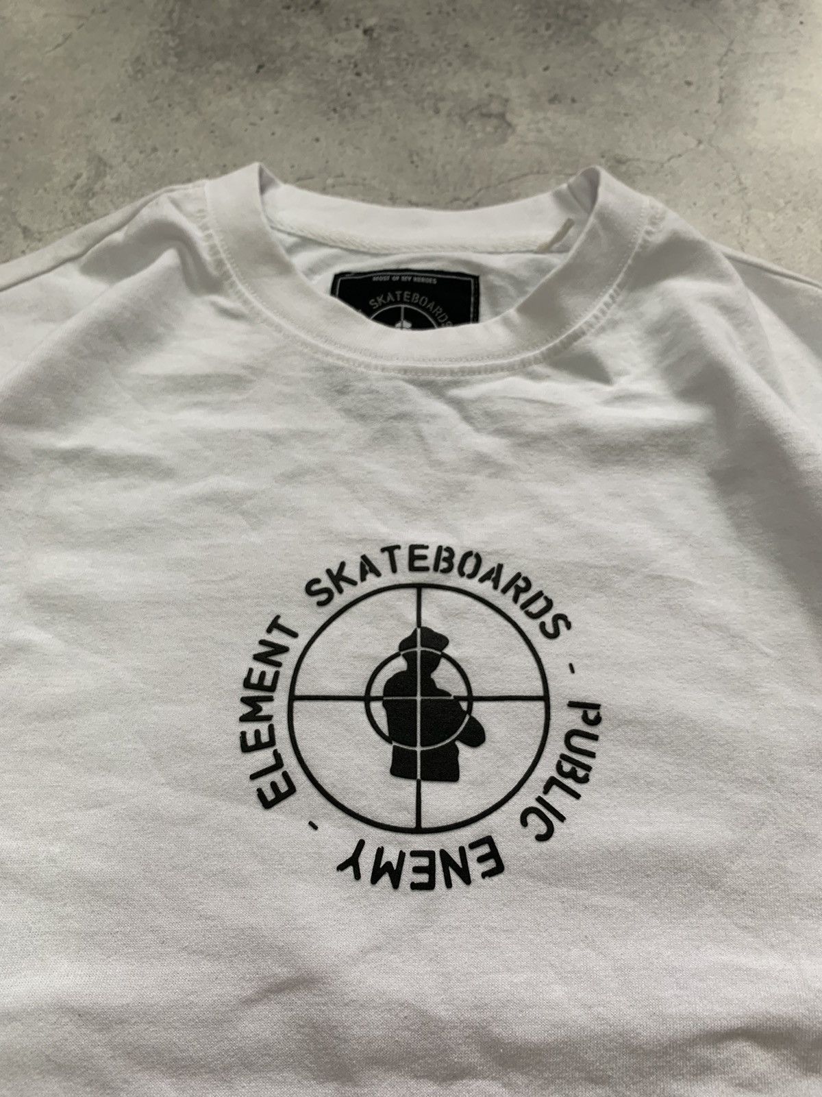 Element × Public Enemy Public Enemy x Element Pexe Target Tee Size US M / EU 48-50 / 2 - 4 Thumbnail
