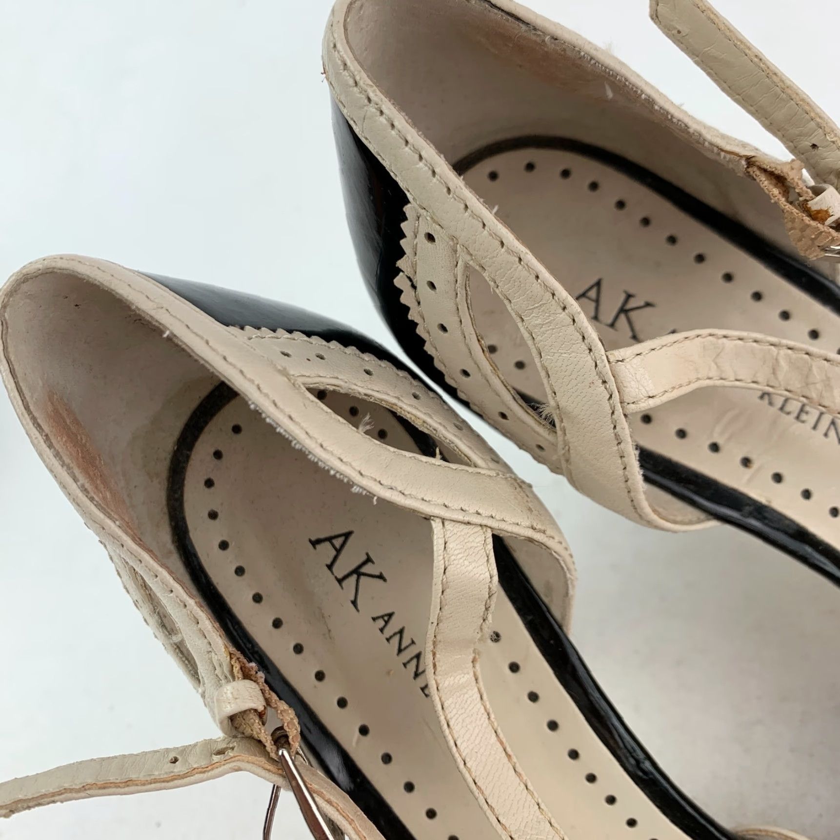 Anne Klein Anne Klein Nelly T-Strap Wingtip Peep Toe Pumps Heels Size 8M Black Leather Womens Pump Size US 8 / IT 38 - 4 Thumbnail