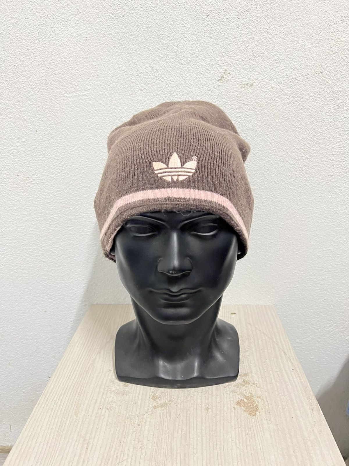 Vintage Vintage Adidas Big Logo Beanie Hat Size ONE SIZE - 2 Thumbnail