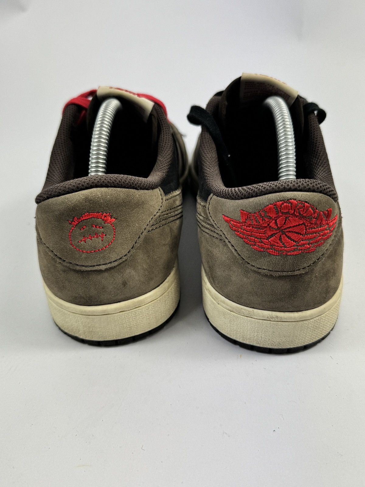 Jordan Brand JORDAN 1 RETRO CACTUS JACK BROWN SNEAKERS Size US 9.5 / EU 42-43 - 3 Thumbnail