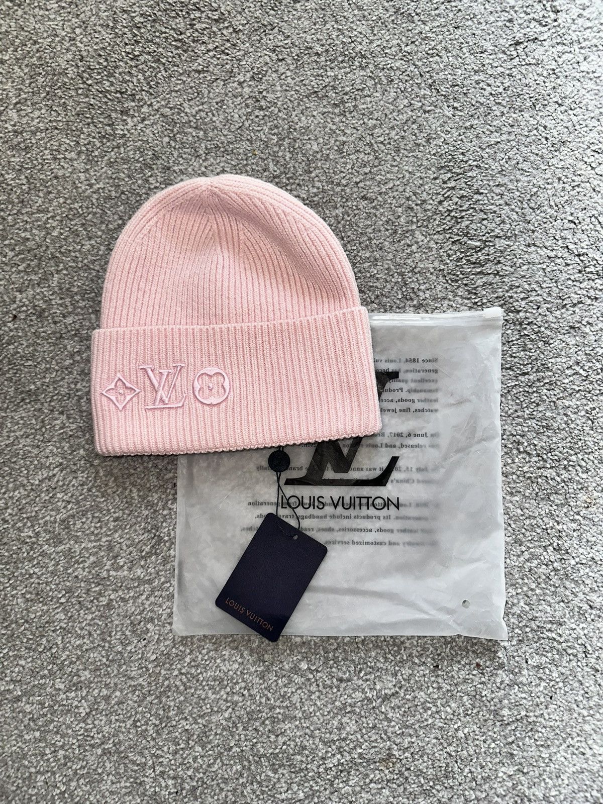 Other Rose Pink Ribbed Knit Monogram Beanie Size ONE SIZE - 3 Thumbnail