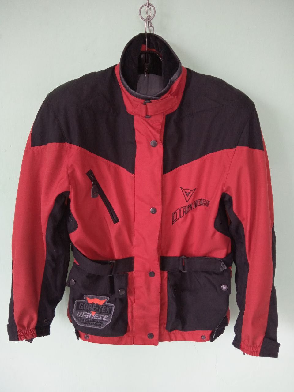 Dainese Dainese vintage women moto jacket Size 48 Size XL / US 12-14 / IT 48-50 - 1 Thumbnail