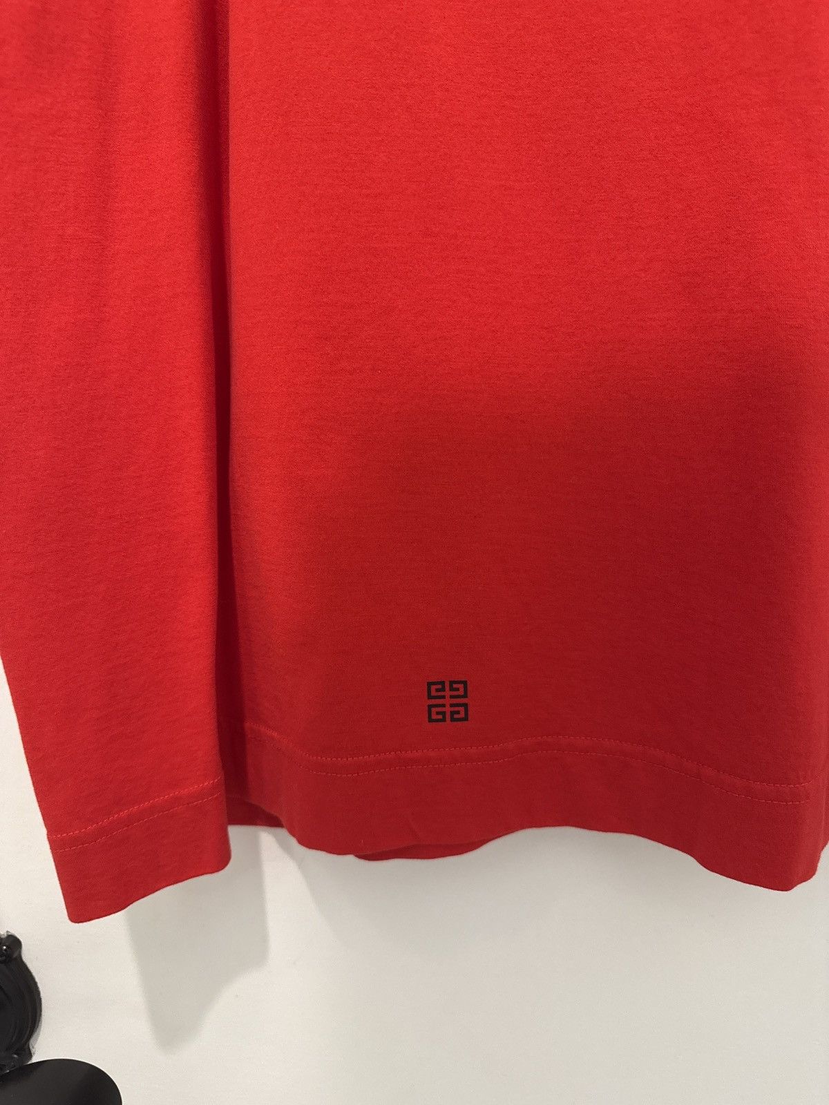 Givenchy Givenchy Paris Men’s Oversized T-Shirt Red Size US S / EU 44-46 / 1 - 7 Thumbnail