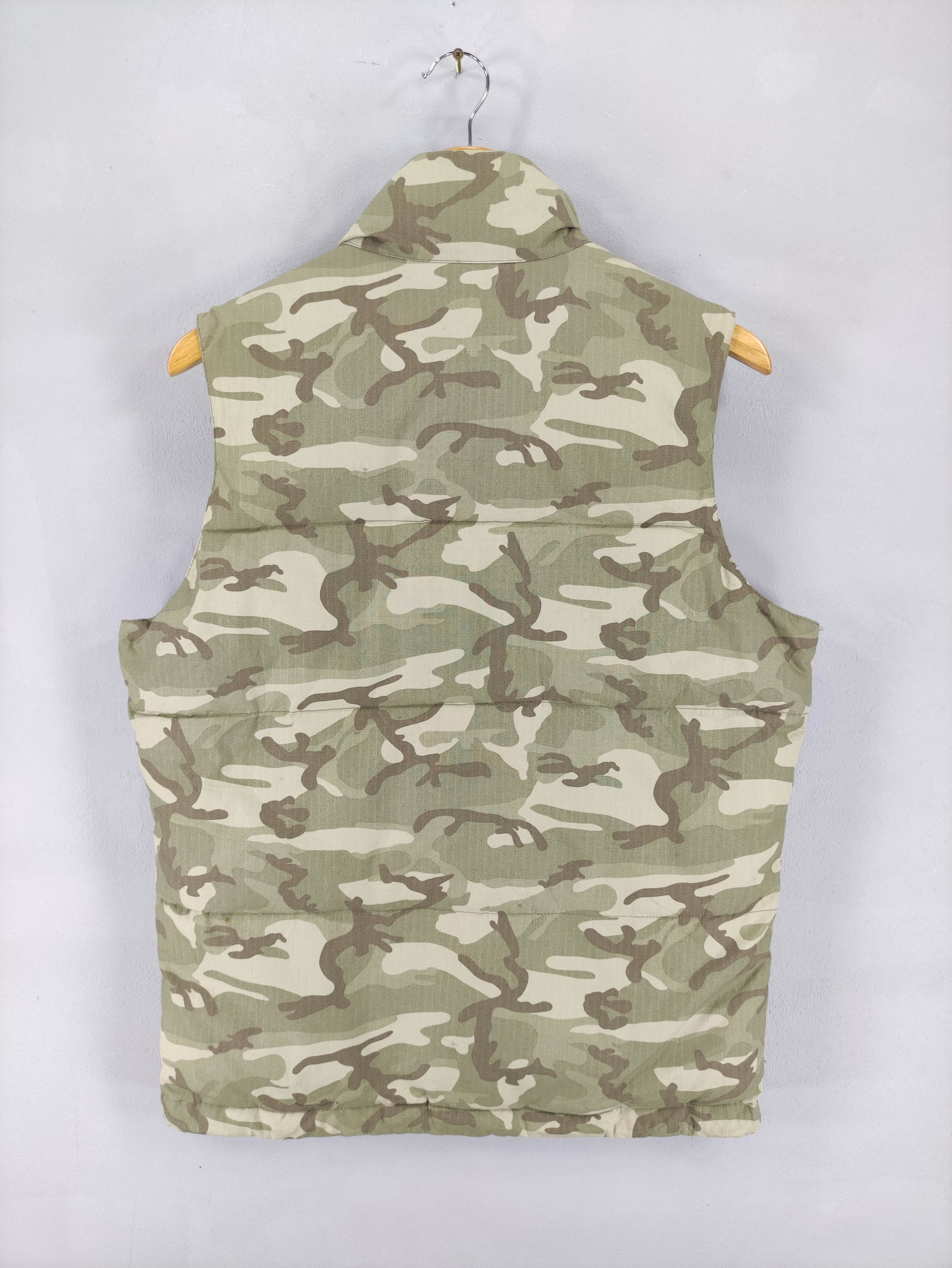 Japanese Brand Vintage Hectic Camouflage Vest Size US L / EU 52-54 / 3 - 16 Thumbnail