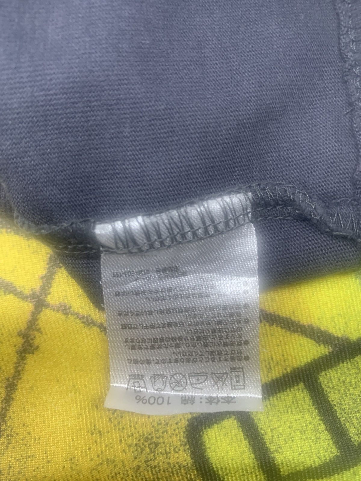 Number (N)ine Number nine x Marlboro Size US M / EU 48-50 / 2 - 6 Thumbnail