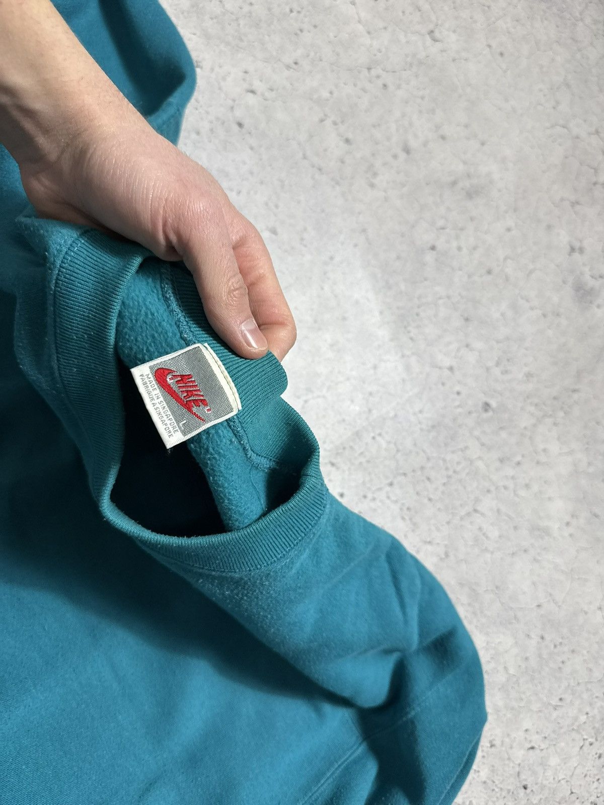 Nike Nike Vintage 80’s USA Center Logo Sweatshirt Size L Size US L / EU 52-54 / 3 - 6 Thumbnail