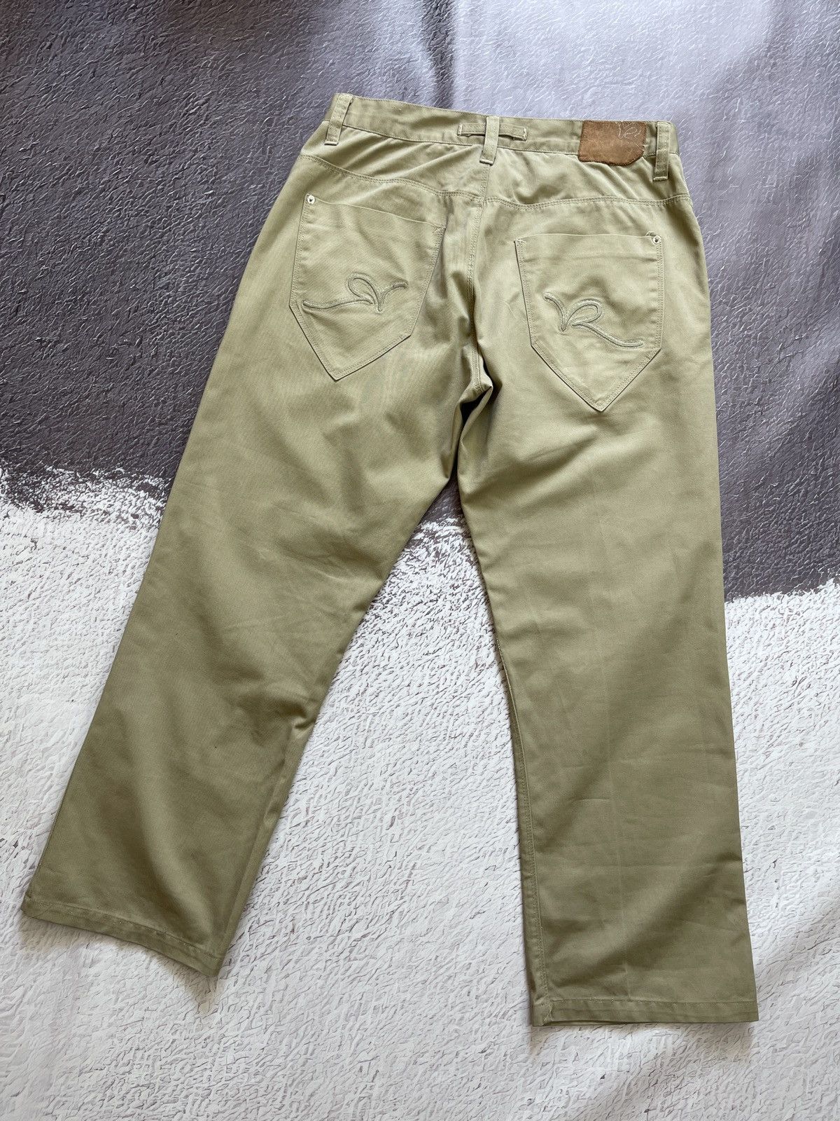 Rocawear Rocawear vintage beige chinos casual pants hype Size US 36 / EU 52 - 1 Thumbnail