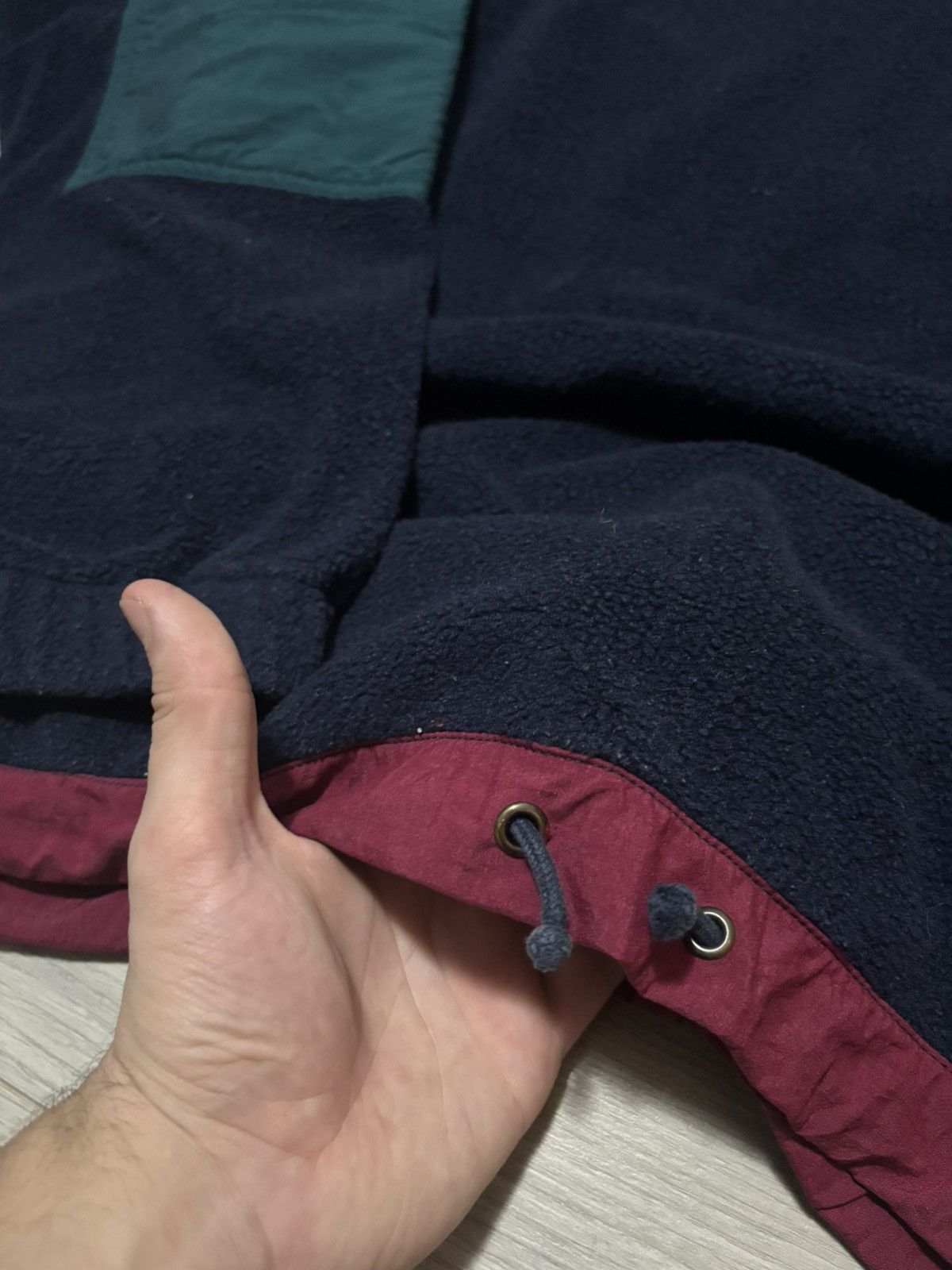 Helly Hansen 90s Helly Hansen Vintage Fleece Pullover Sleeve Pocket Size US XL / EU 56 / 4 - 4 Thumbnail