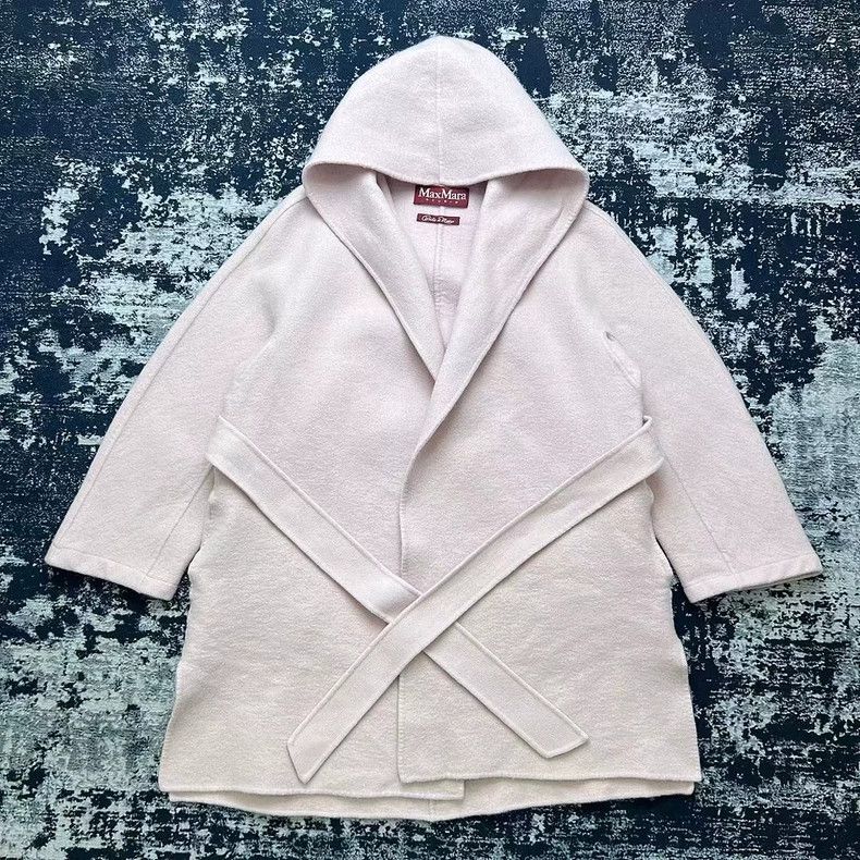 Max Mara Max Mara Pink wool cropped coat Size M / US 6-8 / IT 42-44 - 1 Thumbnail
