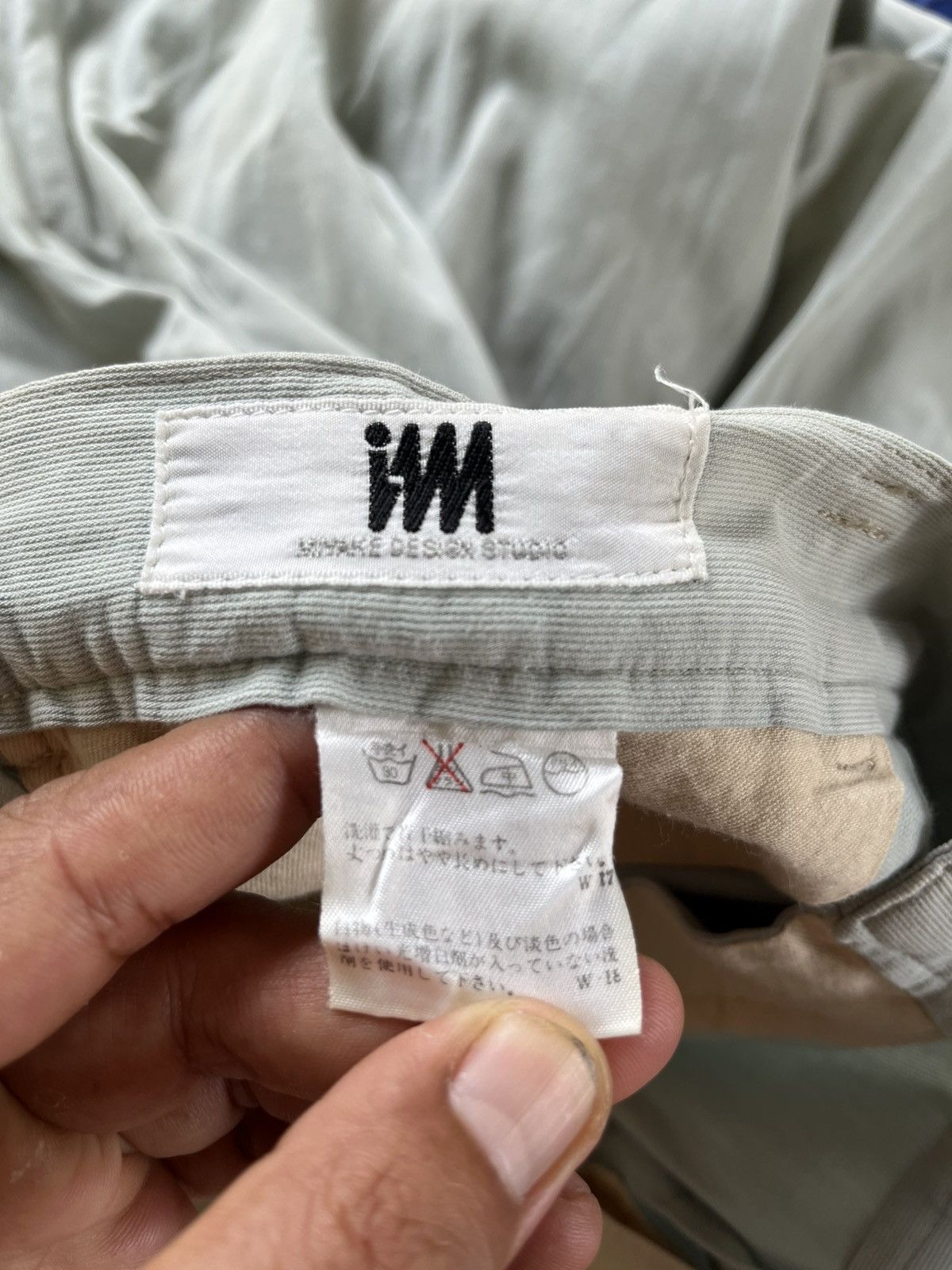 Designer × Issey Miyake × Japanese Brand Vintage Issey Miyake Relaxed Khakis Pants Japan 90s Size US 31 - 3 Thumbnail