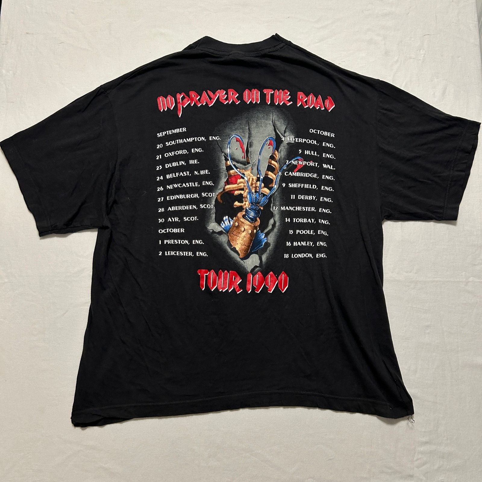 Iron Maiden VTG Rare 1990 Iron Maiden Euro Tour Graphic Band T-Shirt L Size US L / EU 52-54 / 3 - 3 Thumbnail