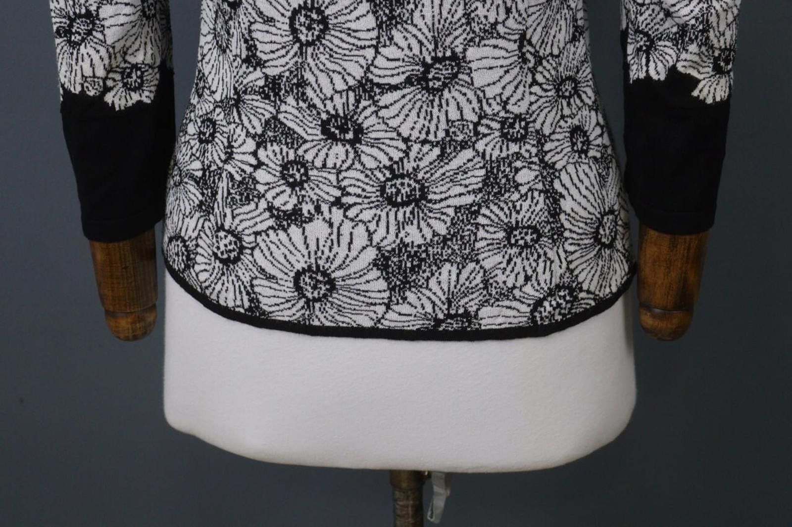 Designer Stizzoli Black White Floral Viscose Knitted Cardigan Size 42 Size M / US 6-8 / IT 42-44 - 11 Thumbnail