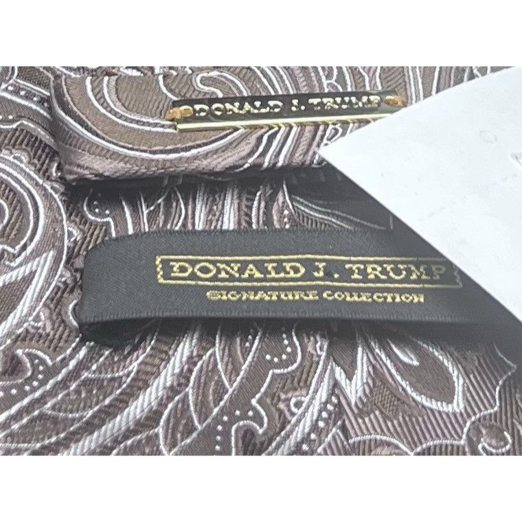 Donald Trump Donald J Trump Signature Collection Silk Men Tie Brown Paisl Size ONE SIZE - 4 Thumbnail
