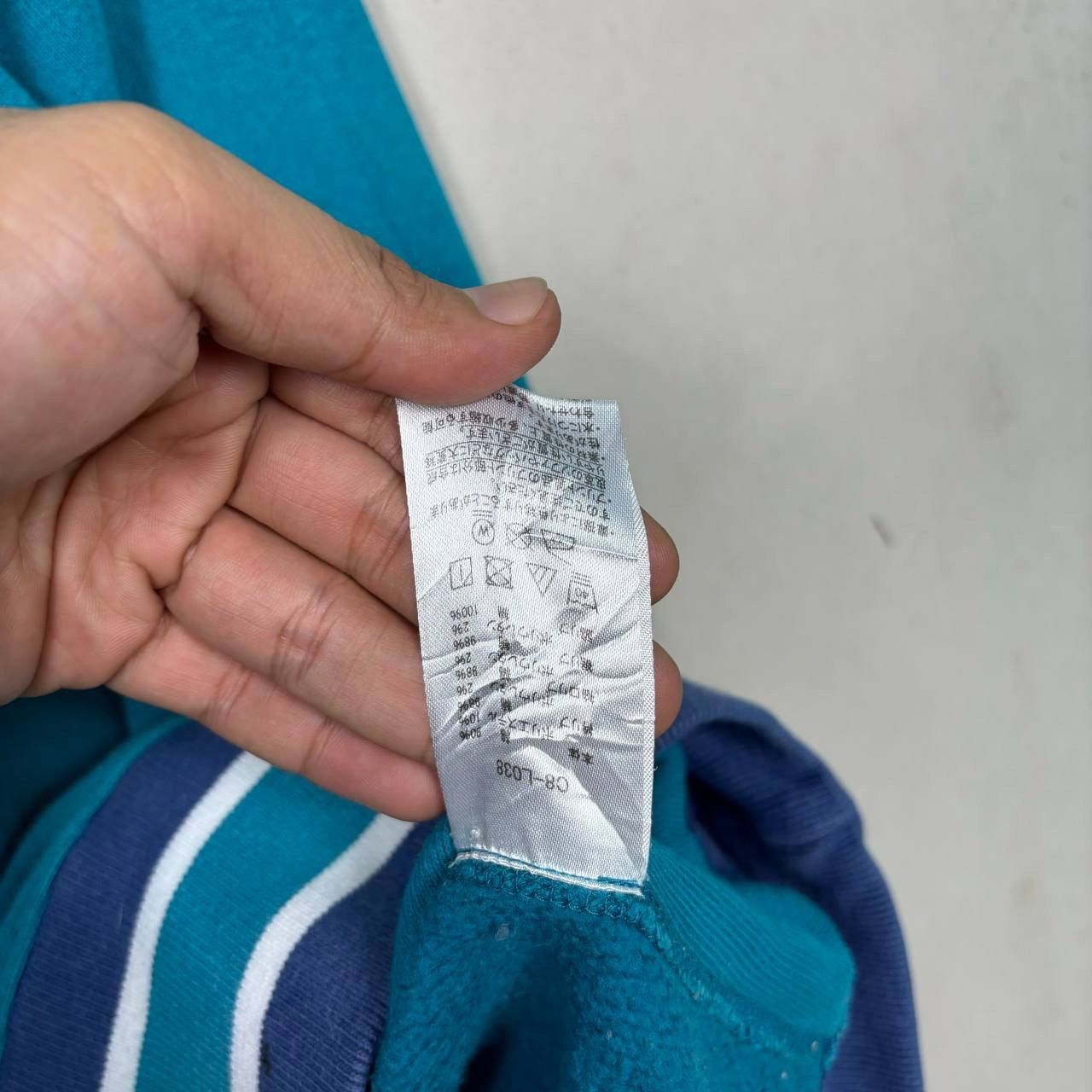 Champion Vtg 90s Champion Reverse Weave Teal Striped Sweatshirt L Size US L / EU 52-54 / 3 - 7 Thumbnail