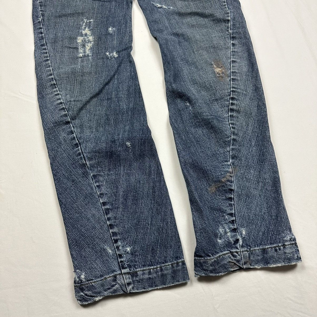 Andrew Mackenzie Andrew Mackenzie Low Waist Distressed Jeans IT48 W33 Size US 33 - 3 Thumbnail