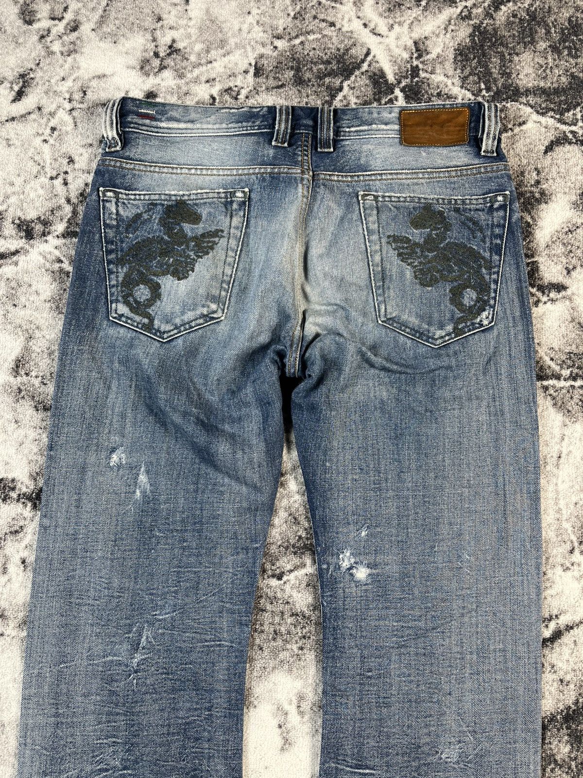 Diesel Diesel Viker Dragon Jeans Vintage Distressed Italy 31 Size US 31 - 15 Thumbnail