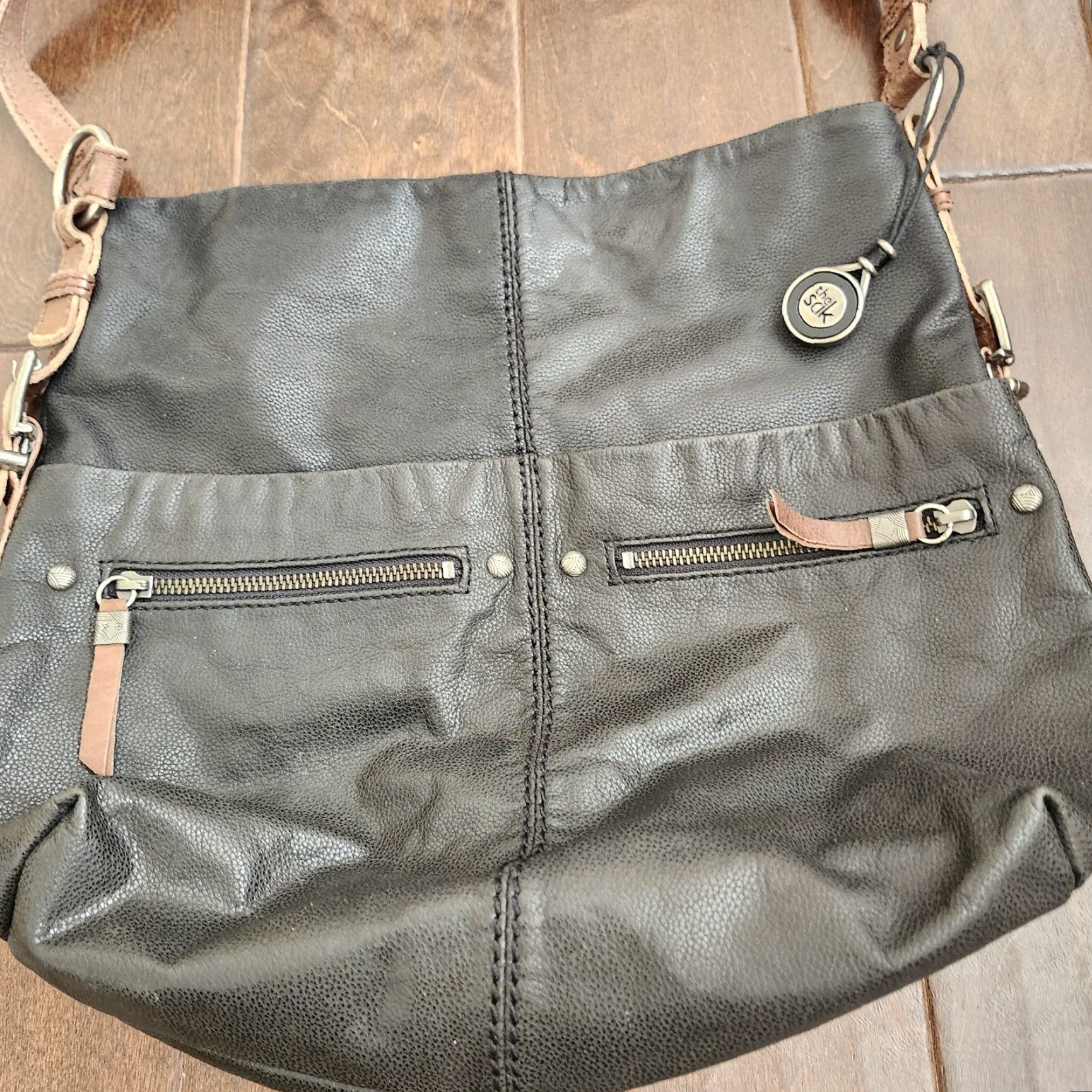 The Sak The Sak Leather Shoulder Bag Black Tan Crossbody Women Magnetic Closure Solid Leather Shoulder Bag Ladies Crossbody Tan Black Size ONE SIZE - 6 Thumbnail