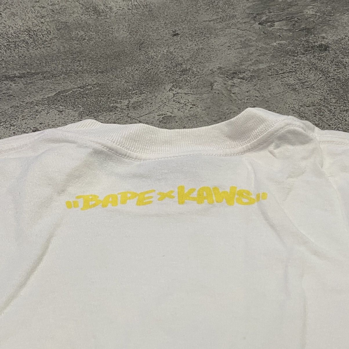 Bape × Kaws Bape X Kaws Big Ape Head T Shirt Size US M / EU 48-50 / 2 - 3 Thumbnail