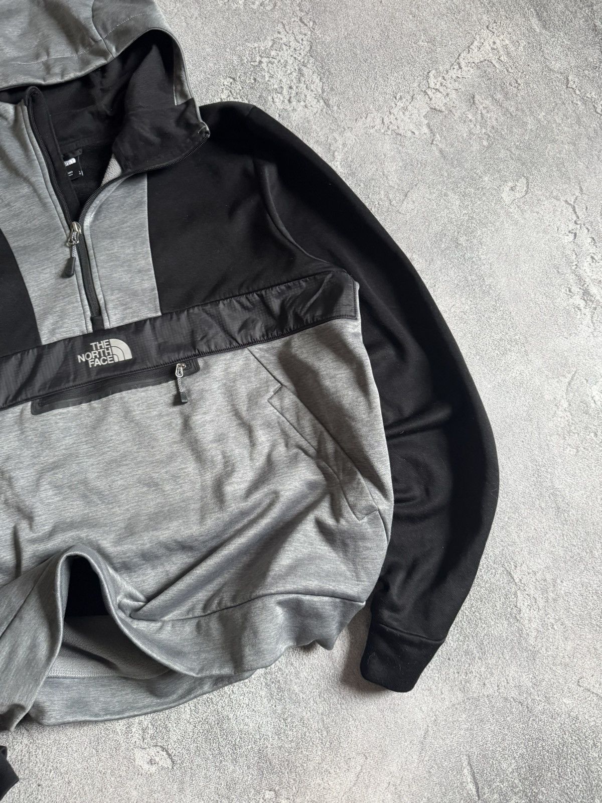 The North Face The North Face fleece hoodie anorak pullover jumper outdoor Size US L / EU 52-54 / 3 - 4 Thumbnail