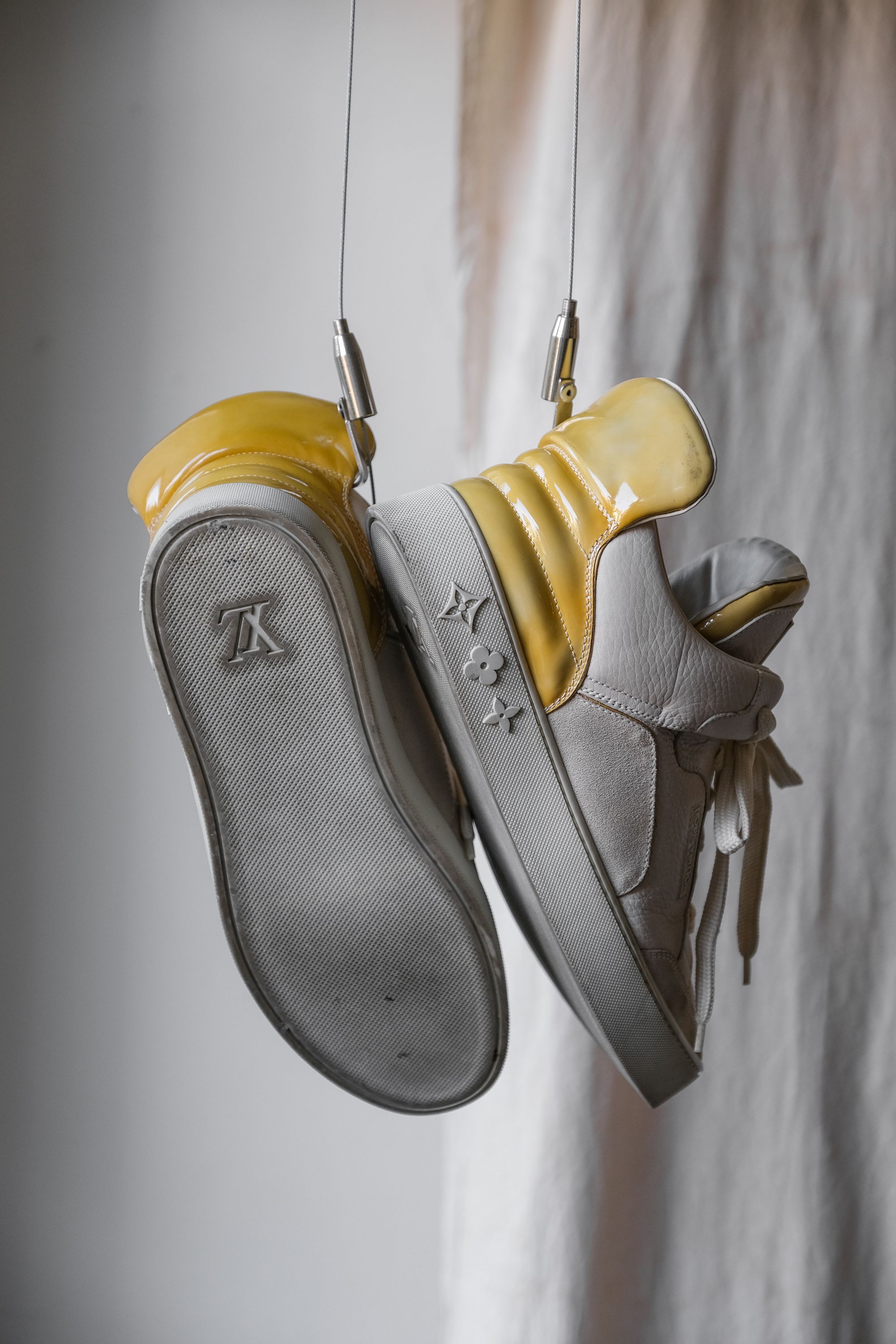 Kanye West × Louis Vuitton LOUIS VUITTON x Kanye West Don “Cream” Sneakers Size US 9 / EU 42 - 4 Thumbnail