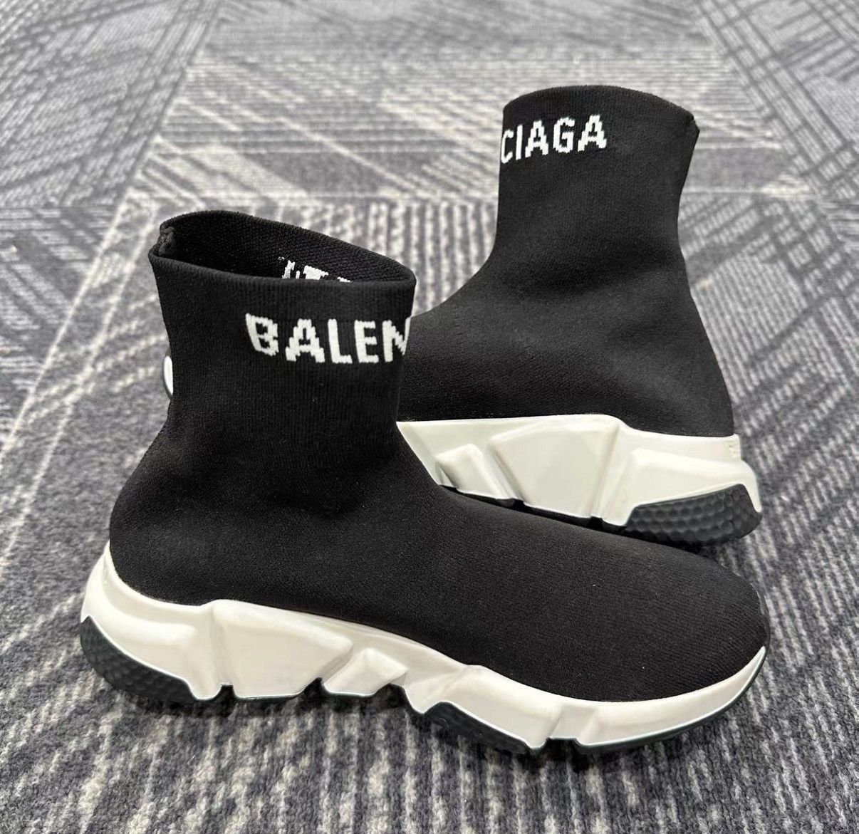 Balenciaga Balenciaga Sock Sneakers J42 Size US 6 / IT 36 - 5 Thumbnail