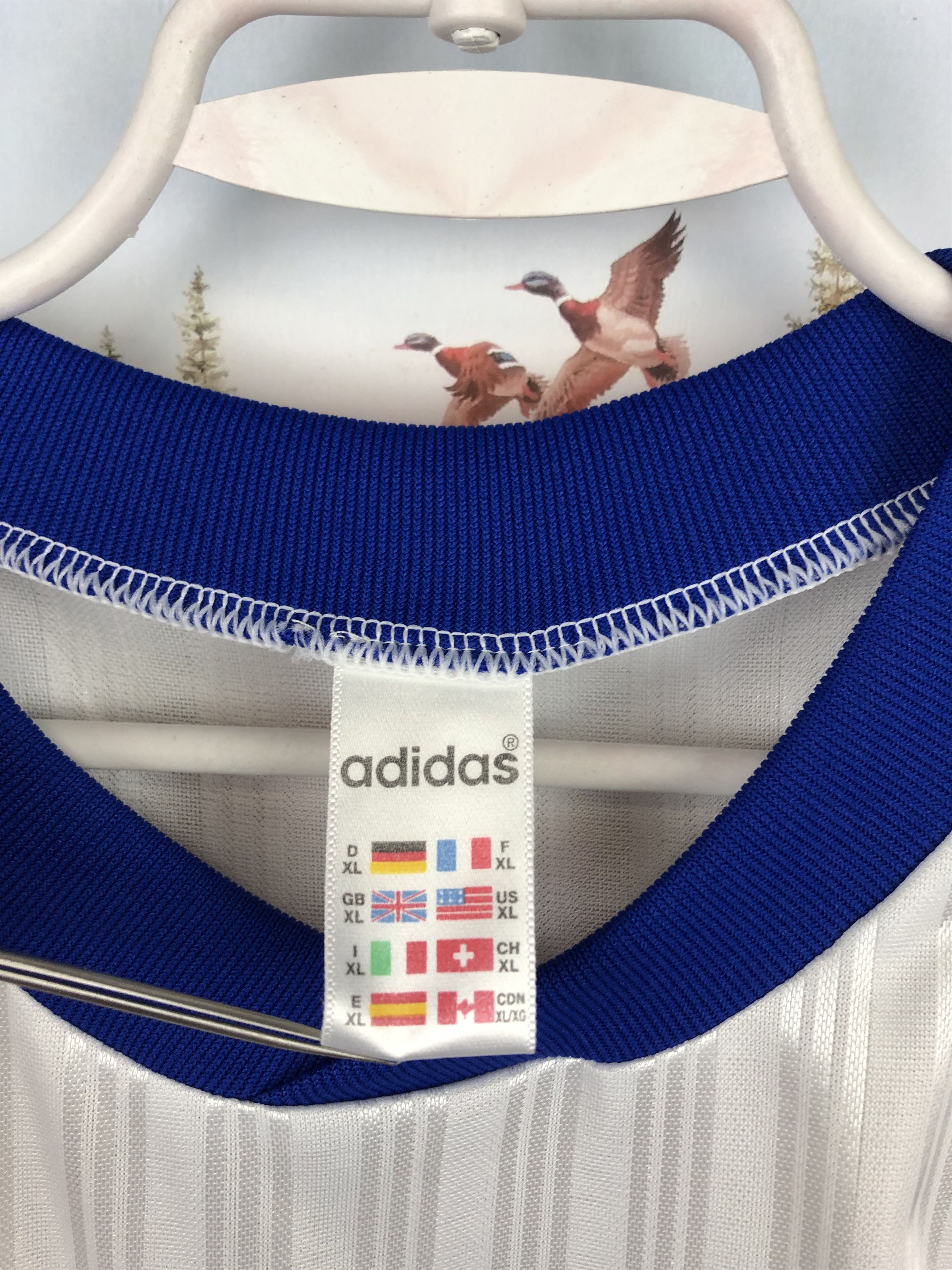 Adidas Vintage Football Template Shirt Soccer Jersey Tee Hype Size US XL / EU 56 / 4 - 8 Thumbnail