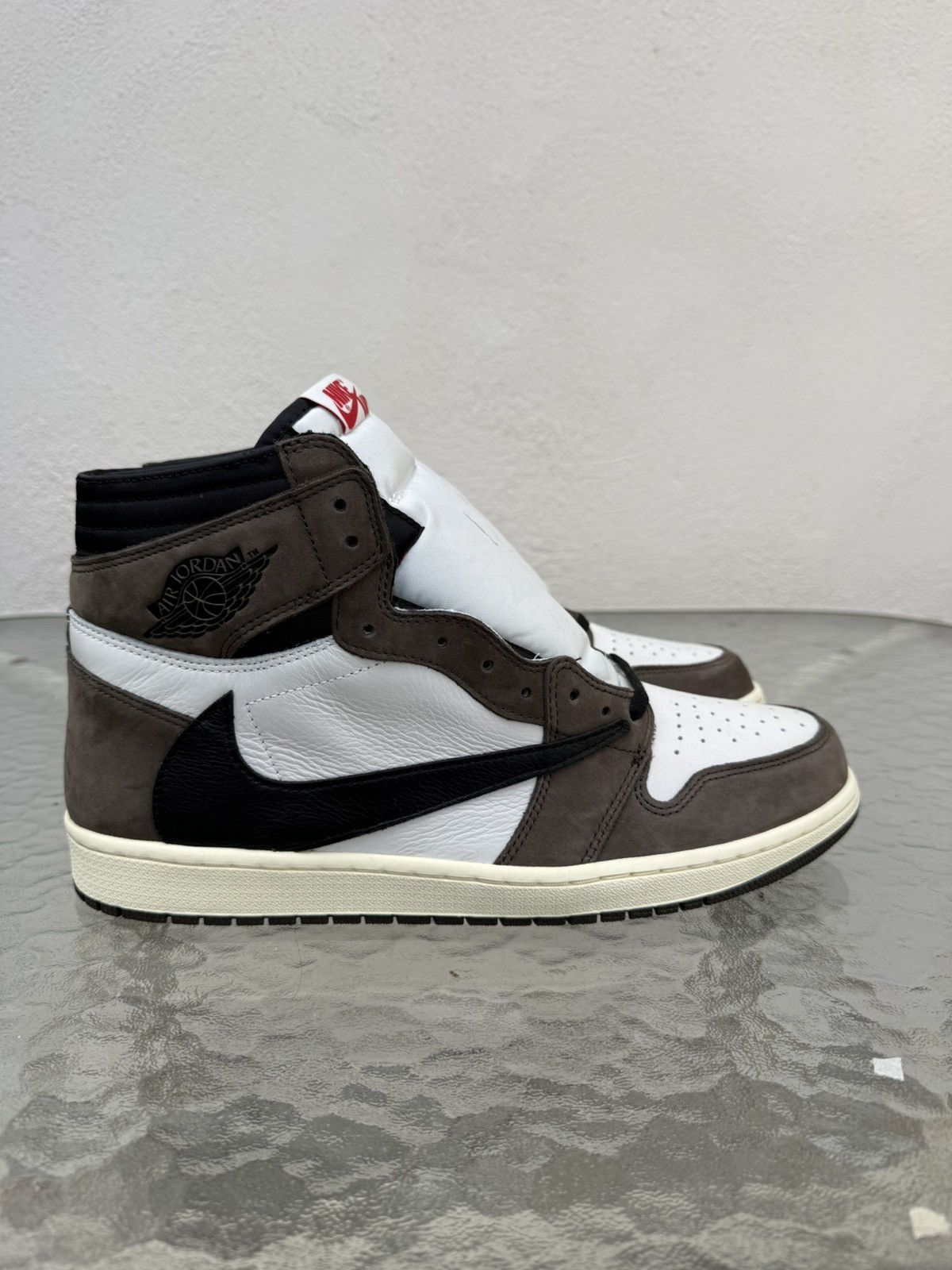Jordan Brand × Travis Scott AIR JORDAN 1 HIGH OG TRAVIS SCOTT SP MOCHA Size US 14 / EU 47 - 1 Thumbnail