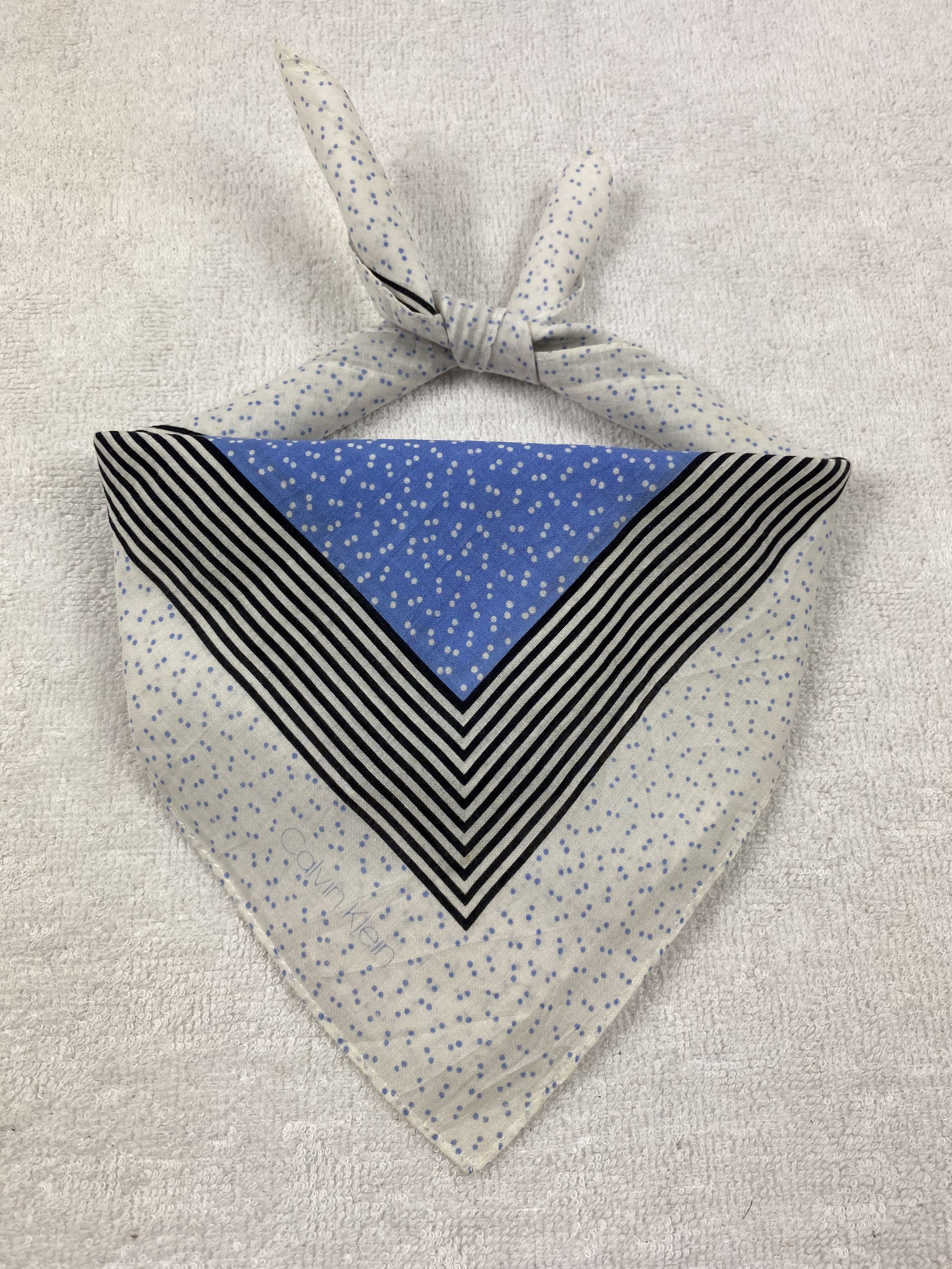 Calvin Klein × Vintage Calvin Klein Handkerchief / Bandana / Neckerchief Size ONE SIZE - 1 Thumbnail