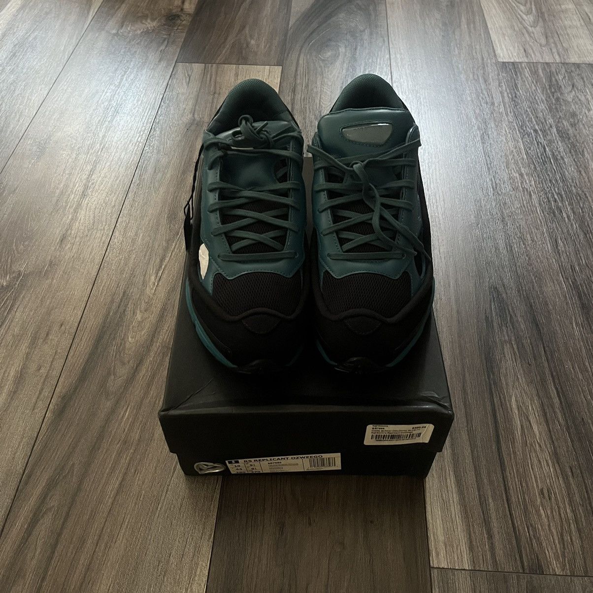 Raf Simons raf simons ozweego replicant 10 us 44 eur Size US 10 / EU 43 - 4 Thumbnail