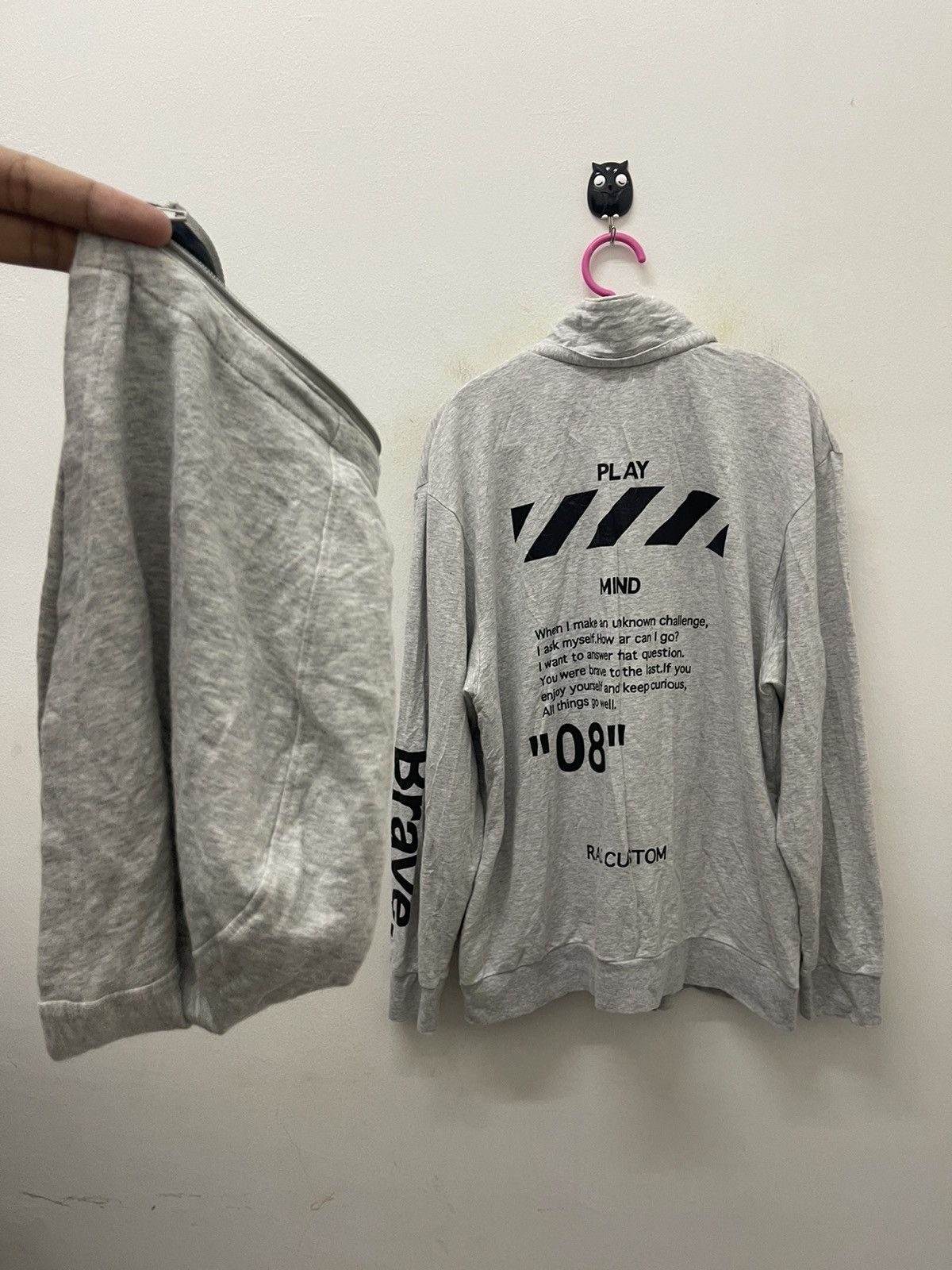Japanese Brand Rare RAD CUSTOM Brave Ofwhite Style Removable Hoodie Size US S / EU 44-46 / 1 - 2 Thumbnail