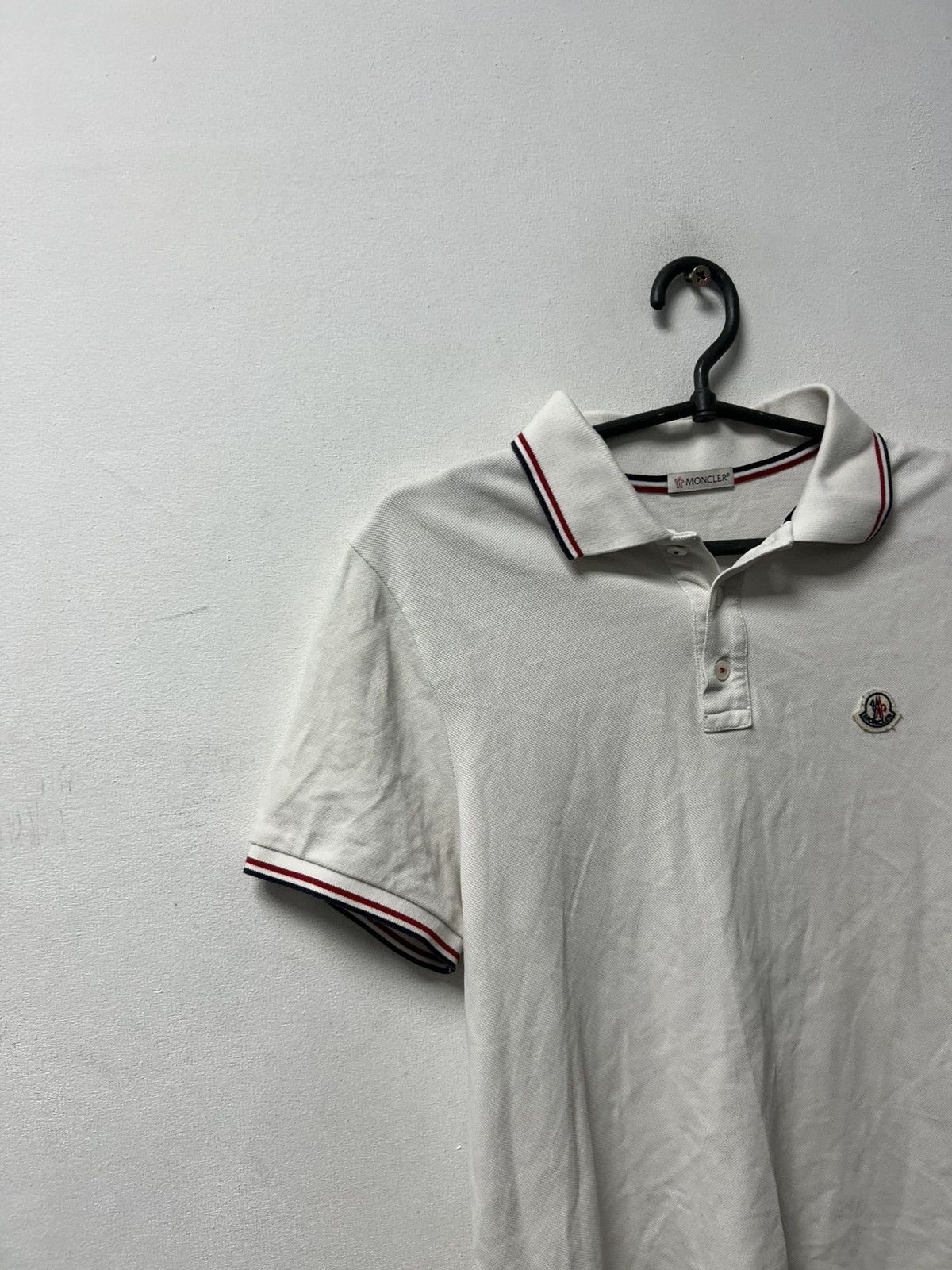Moncler Moncler Lixury Polo T-Shirt Size S Rare Size US S / EU 44-46 / 1 - 2 Thumbnail