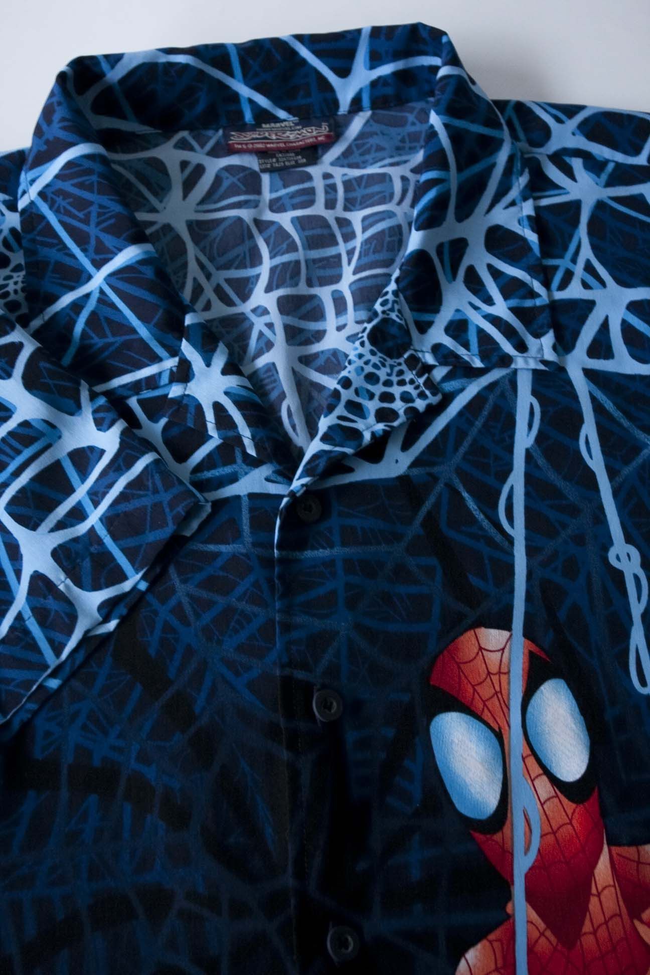 Marvel Comics Spider Man Shirt 2002 Marvel All Over Print Vtg Size M /L Size US M / EU 48-50 / 2 - 4 Thumbnail