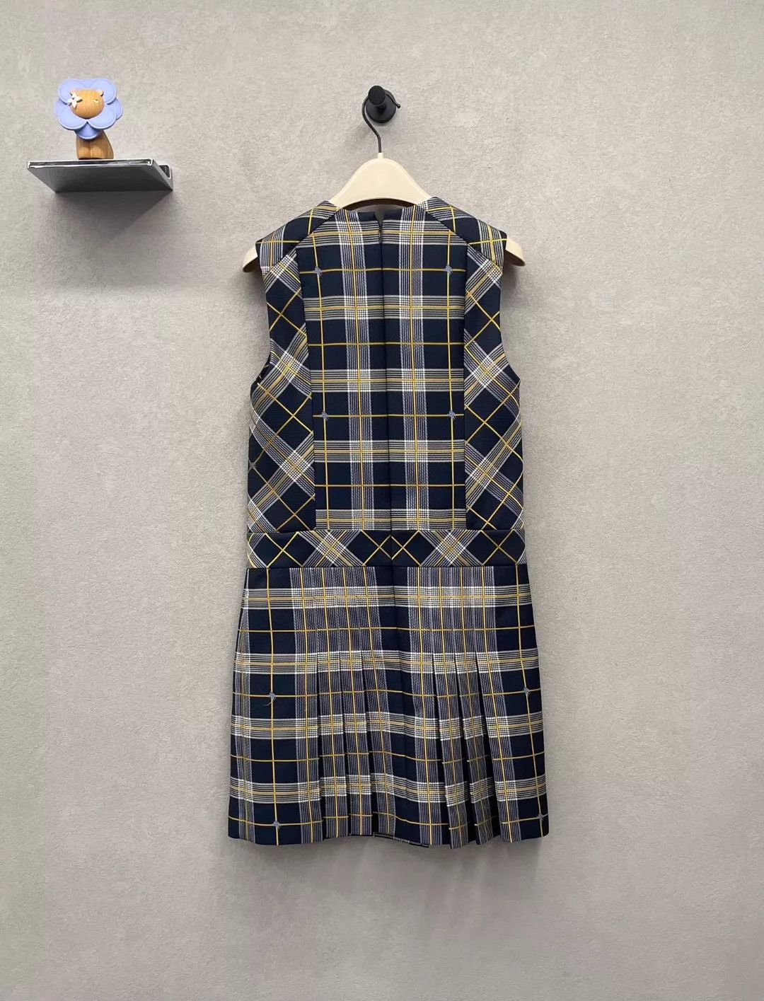Burberry Burberry Check Dress Women's UK6 Size S / US 4 / IT 40 - 2 Thumbnail
