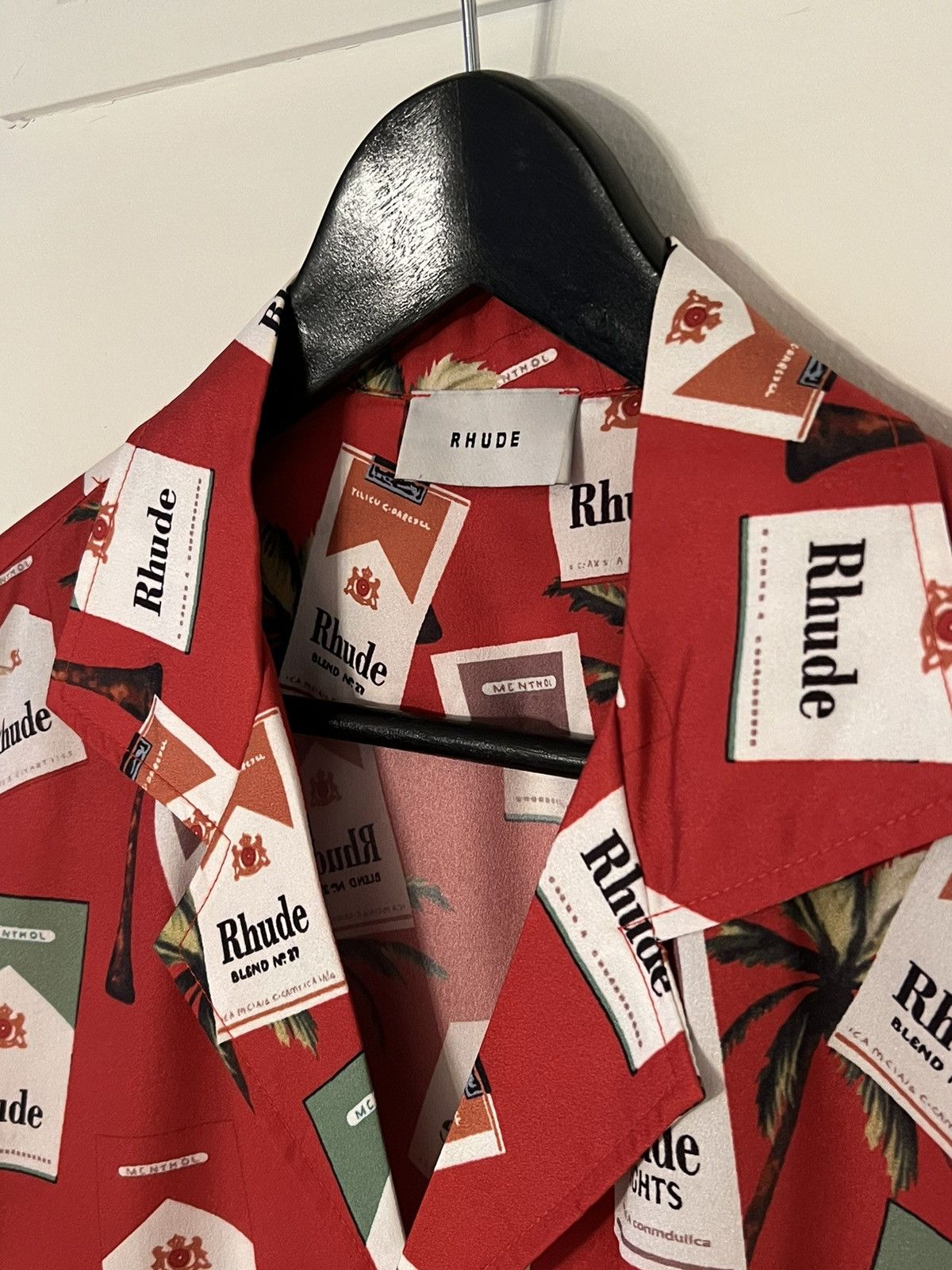 Rhude RARE OG szL Red Marlboro Cigarettes Palm Hawaiian Shirt Size US L / EU 52-54 / 3 - 3 Thumbnail