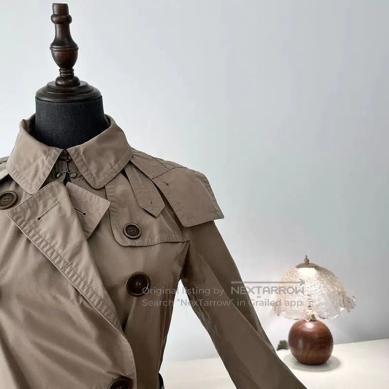 Burberry Burberry Women's Khaki Trench Coat. Size S / US 4 / IT 40 - 5 Thumbnail