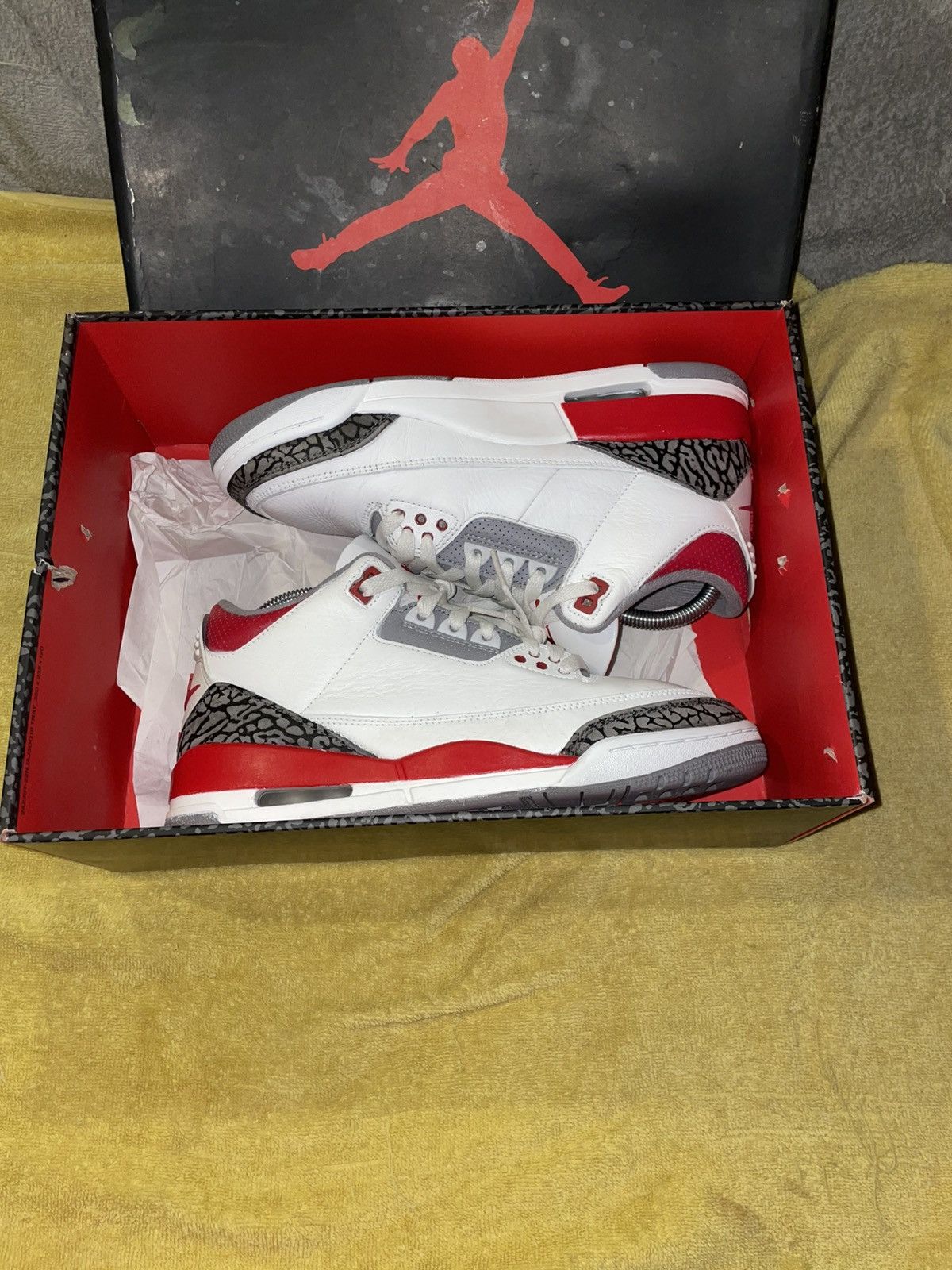 Jordan Brand Jordan 3 Fire Red Size US 7.5 / EU 40-41 - 11 Thumbnail