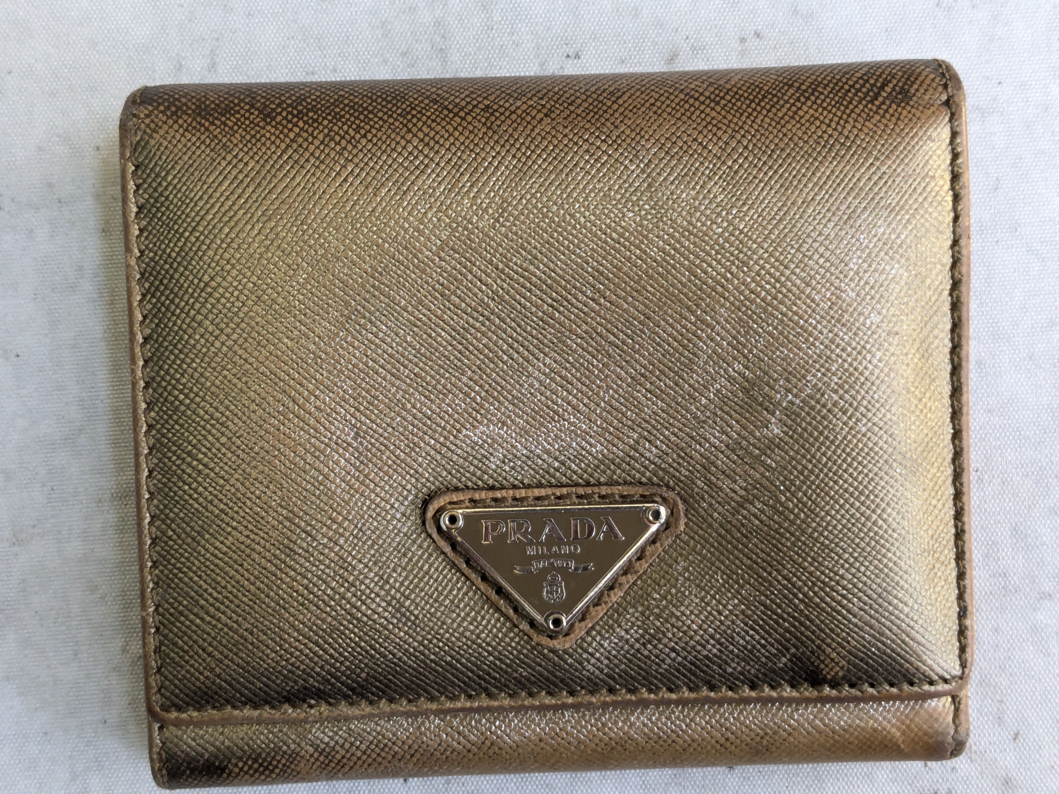 Prada Prada Wallet Gold Leather Trifold Cardholder Y2K Size ONE SIZE - 2 Thumbnail