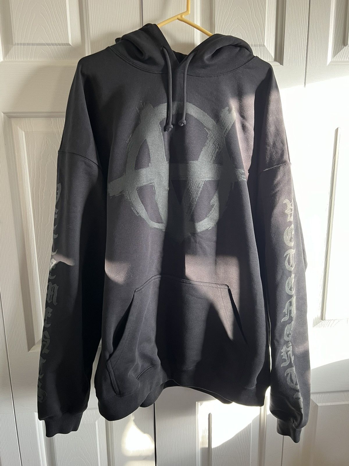 Vetements Vetements Dont Shoot Hoodie | Grailed