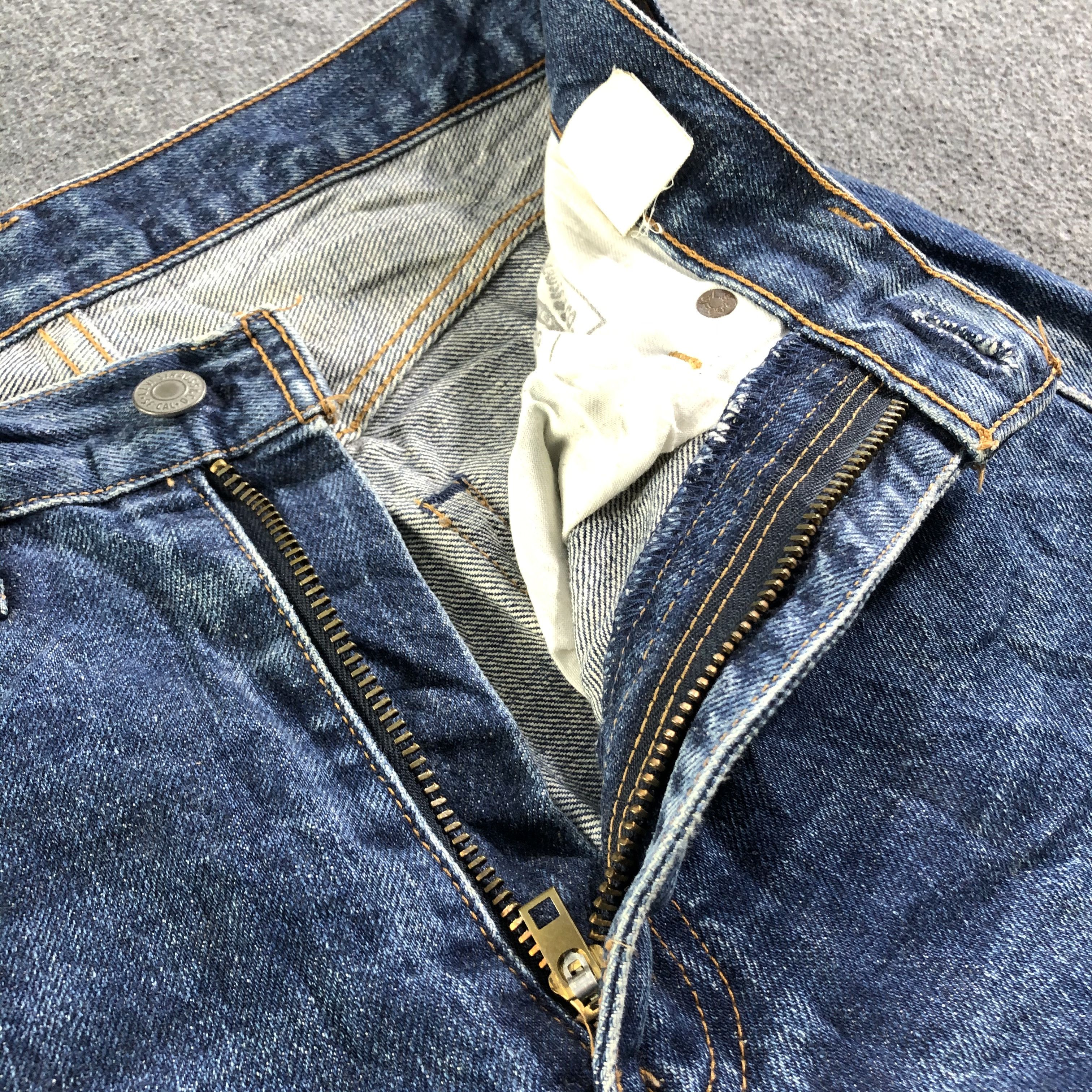 Levi's × Vintage 90s Vintage Blue Wash Levis 502 Selvegde Jeans-J3896 Size US 28 / EU 44 - 9 Thumbnail