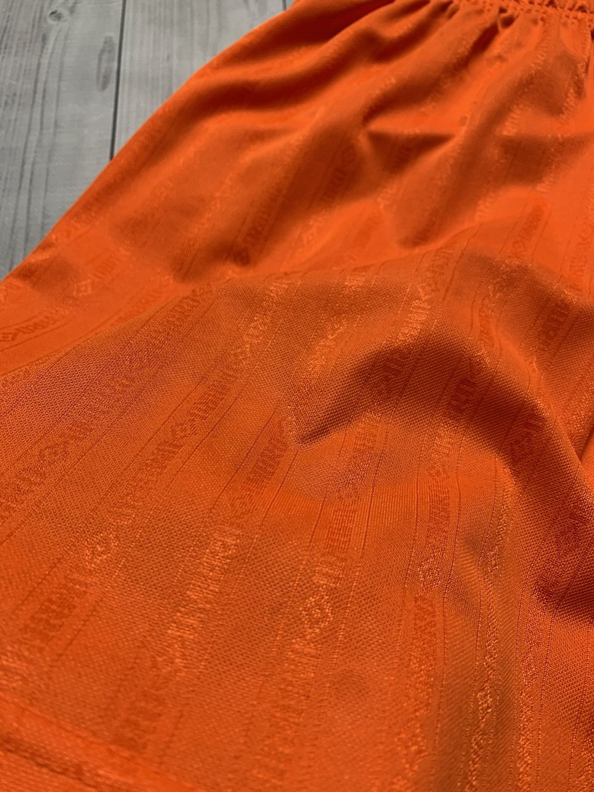 Umbro × Vintage Vintage Umbro monogram soccer shorts size S orange Size US 30 / EU 46 - 2 Thumbnail