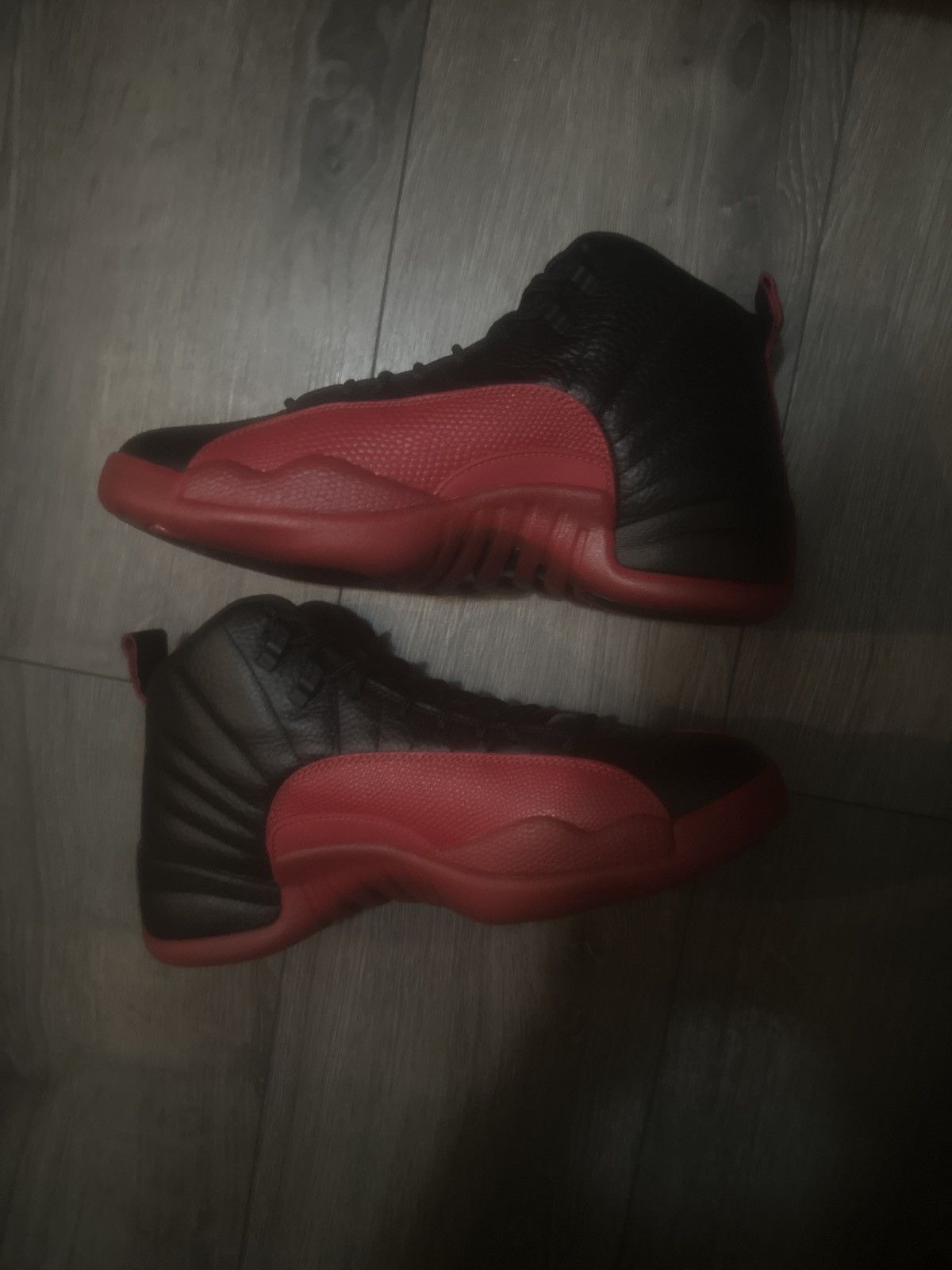 Jordan Brand Jordan 12 (flu games) Size US 9.5 / EU 42-43 - 2 Thumbnail