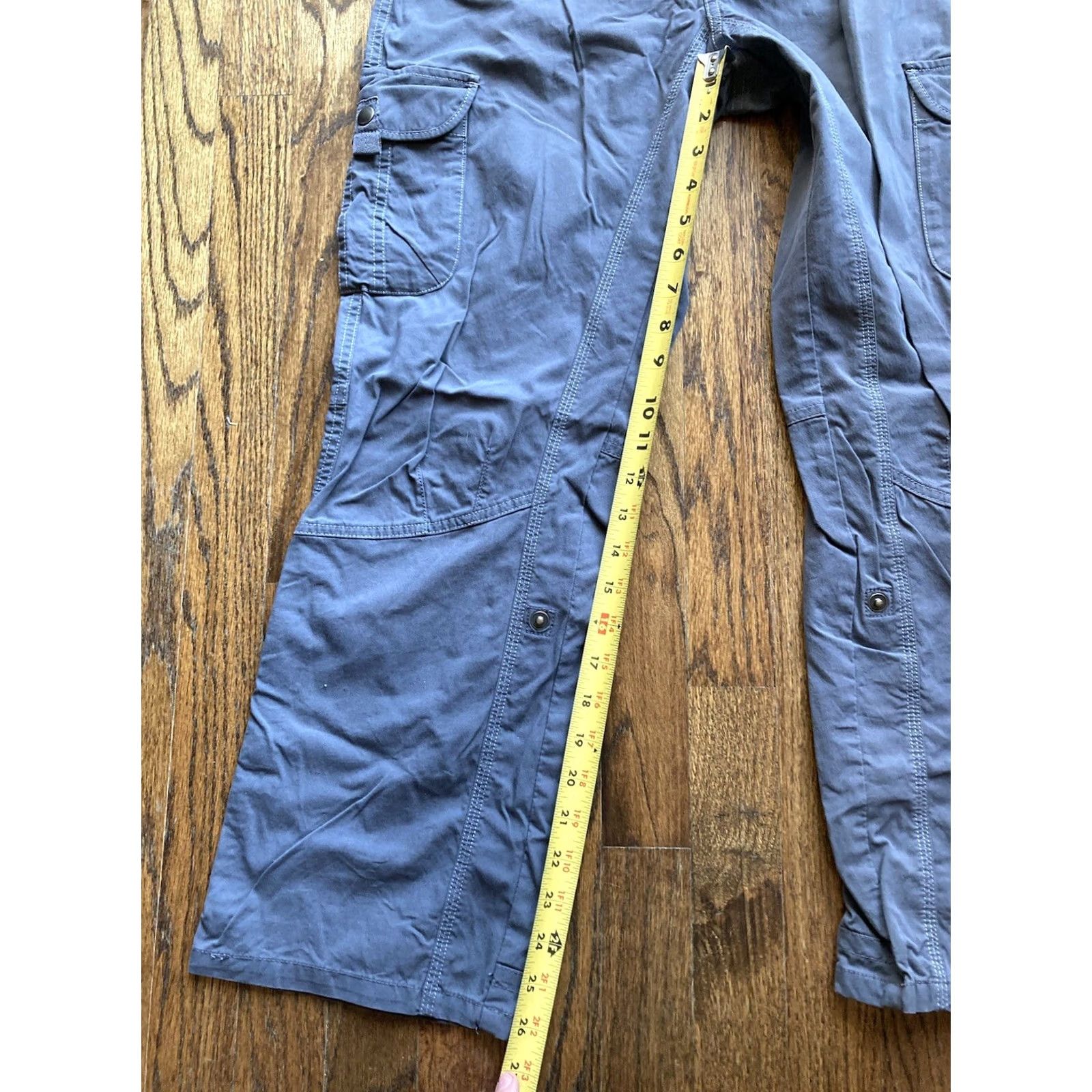 Vintage Kuhl Pants Womens Size 8 Extra Short Gray Splash Roll Up Cargo UPF 50 Hiking Drawstring Size 30" / US 8 / IT 44 - 4 Thumbnail