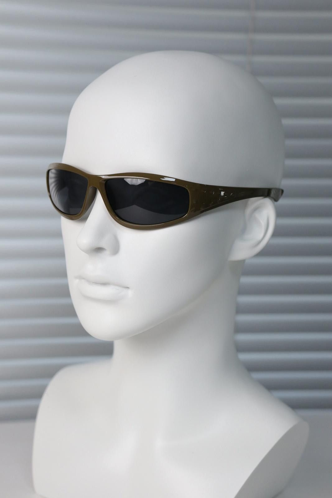 Japanese Brand Y2k Avant Garde Futuristic Sunglasses Black Brown Unisex OS Size ONE SIZE - 1 Thumbnail