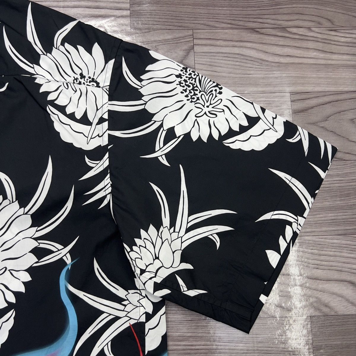Prada Prada SS18 Dahlia Flames Poplin Shirt Size US L / EU 52-54 / 3 - 15 Thumbnail