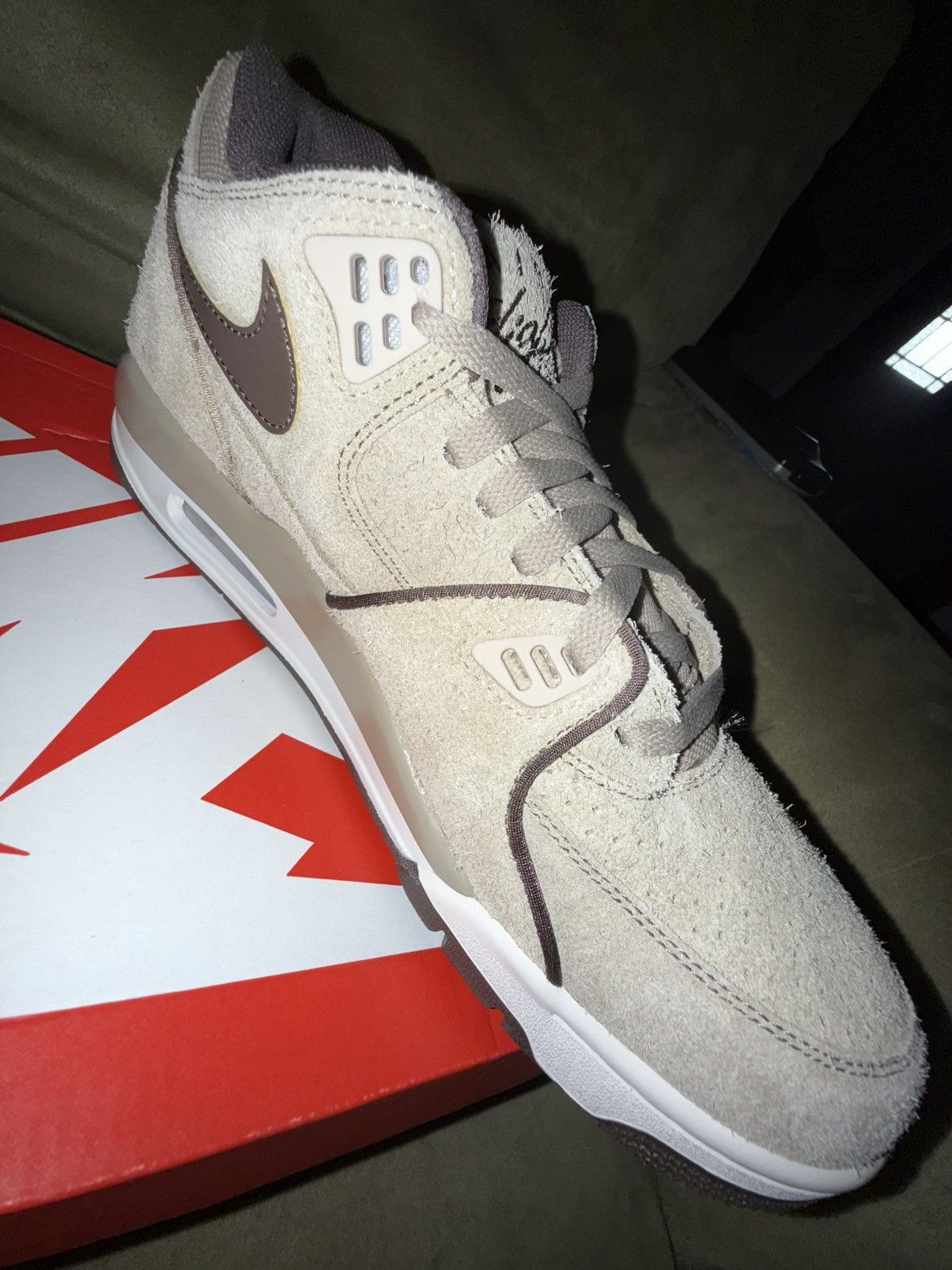 Nike Nike Air Flight ‘89 Low Khaki Suede, w/OG Box, NEW size 11 Size US 11 / EU 44 - 14 Thumbnail