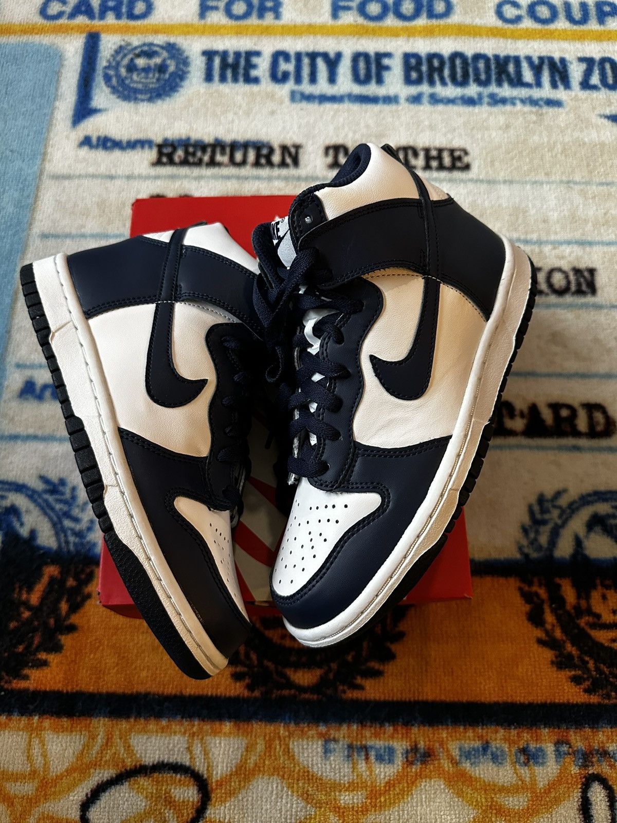 Nike Nike Dunk High Championship Navy Size US 5 / EU 37 - 1 Thumbnail
